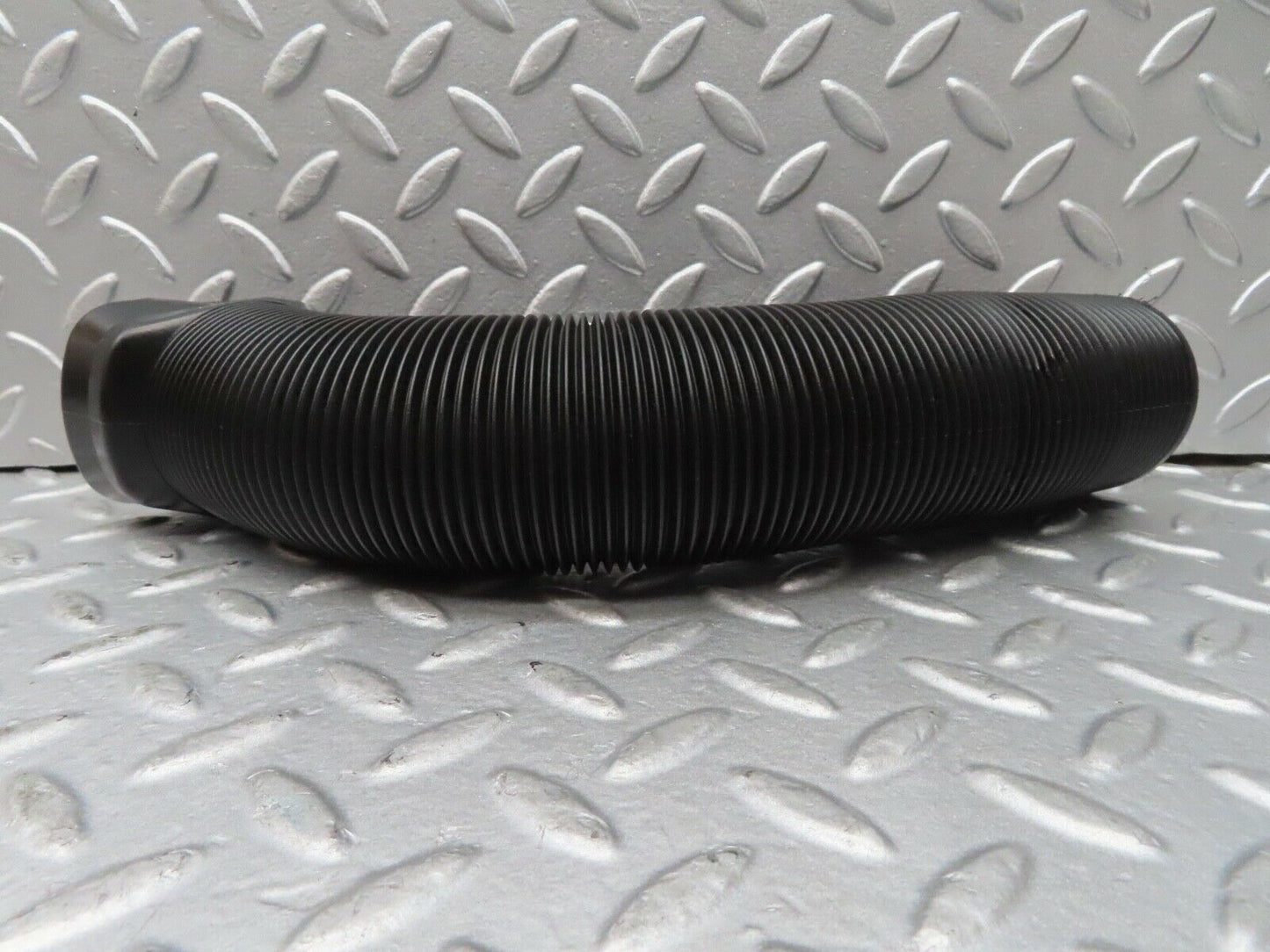 17190 Mercedes-Benz R129 300SL Coupe Air Intake Duct Pipe 1298310446