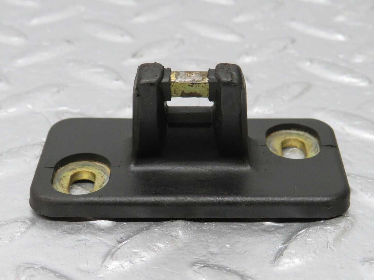 34078 Mercedes-Benz W124 260E Trunk Lock Latch