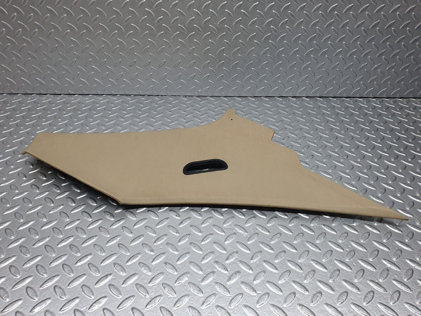 41000 Mercedes-Benz W126 300SE C Pillar Cover Left Side Beige 1266950344