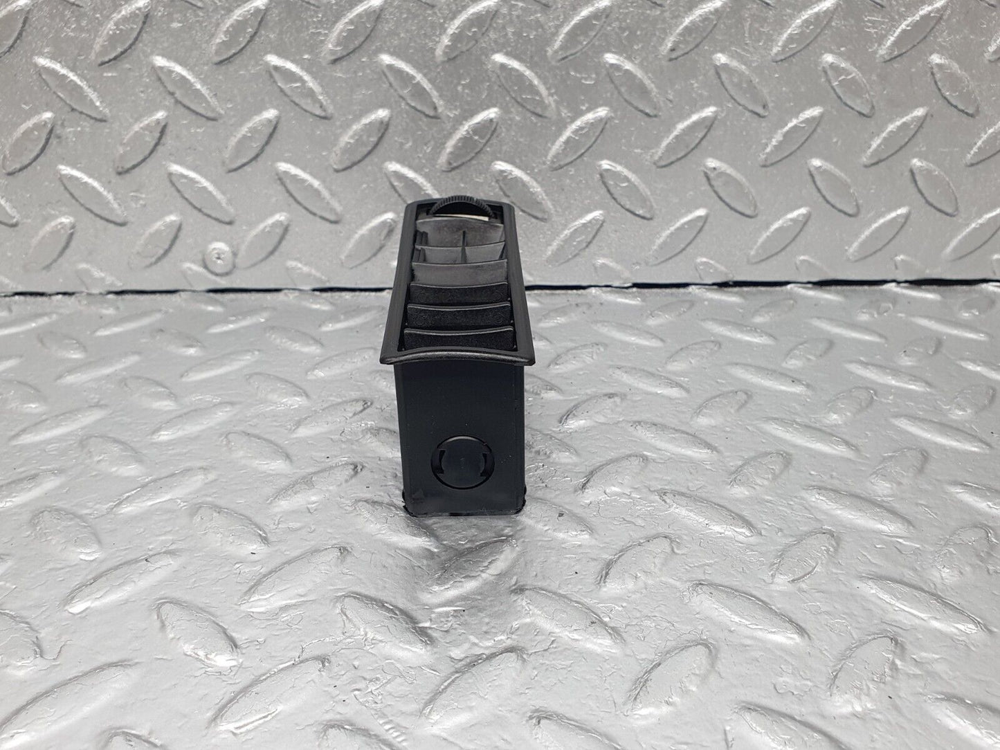 43587 Mercedes-Benz C126 380SEC Coupe Dashboard Air Vent Left Side 1268310742