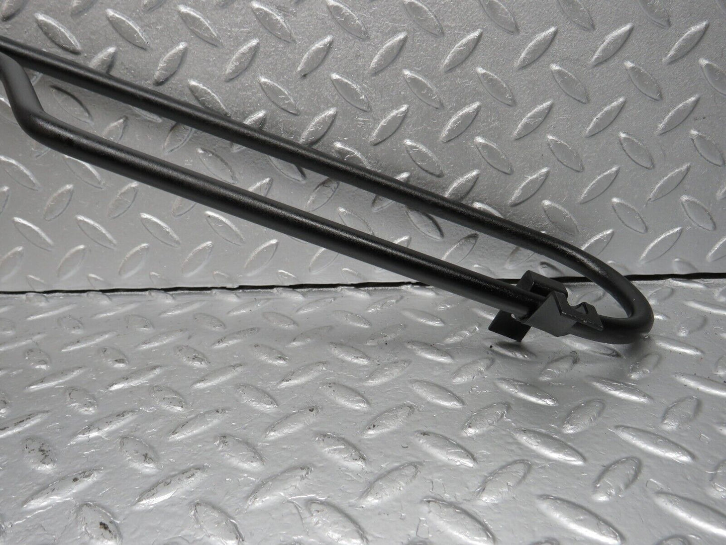 40122 Mercedes-Benz R107 350SL Power Steering Oil Cooler Pipe