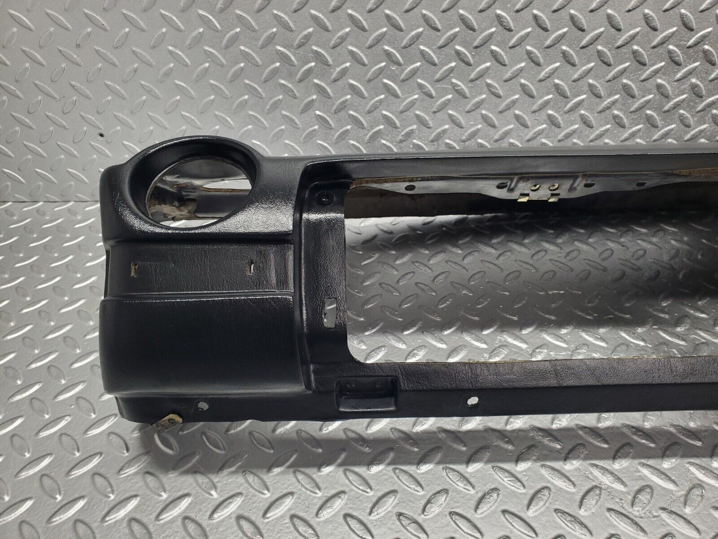 46497 Mercedes-Benz C123 280CE Coupe Dashboard Black