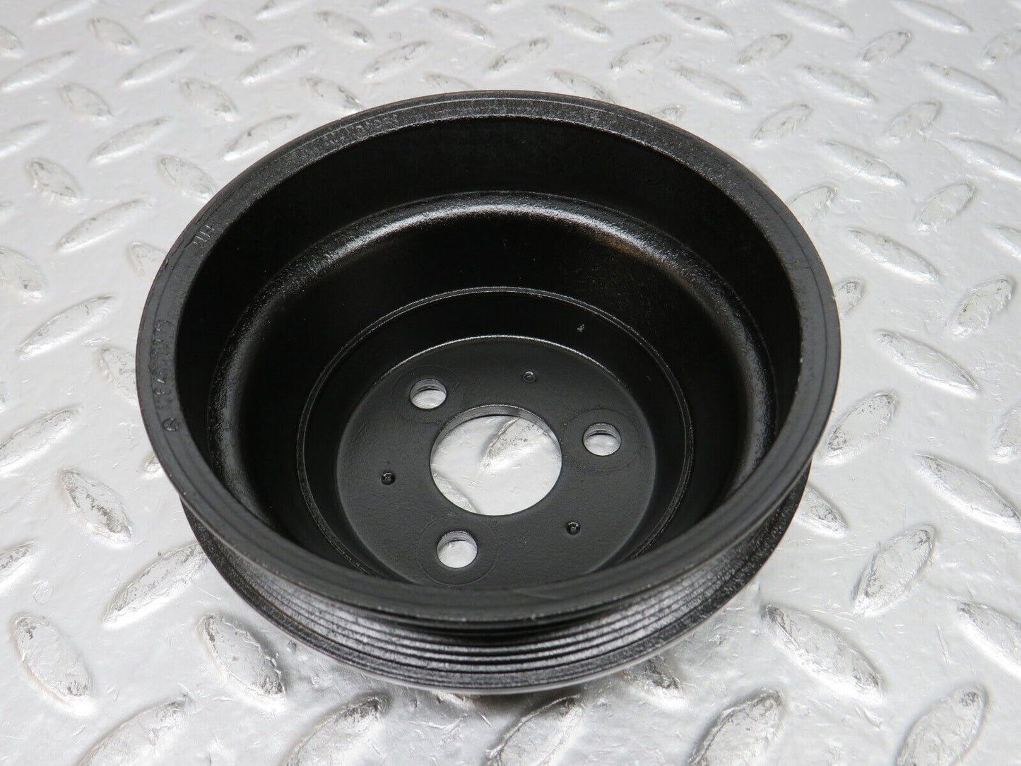 32656 Mercedes-Benz S124 300TE Wagon Water Pump Pulley 1264600379