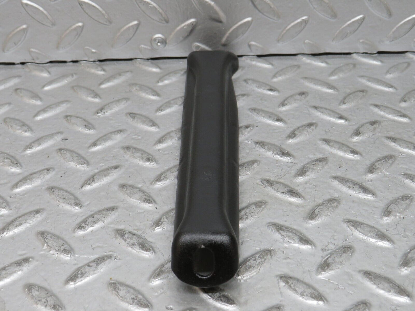 28088 Mercedes-Benz W123 280E Intake Manifold Bracket
