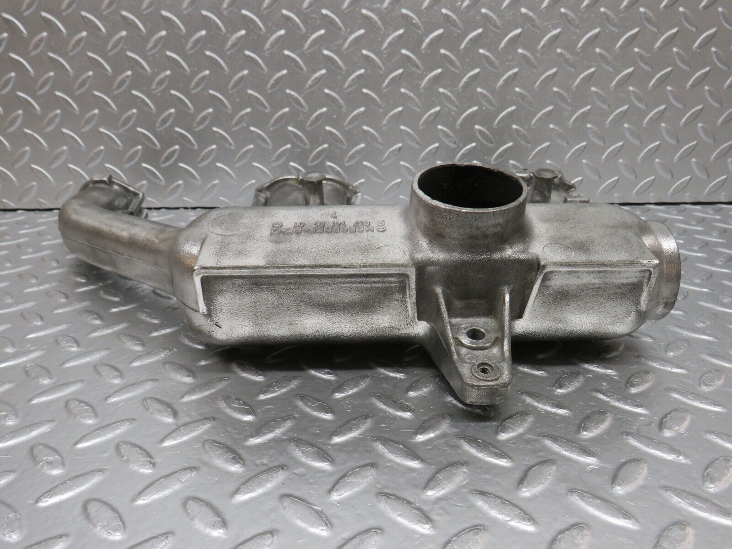 32921 Mercedes-Benz W123 300D Intake Manifold 6171410701