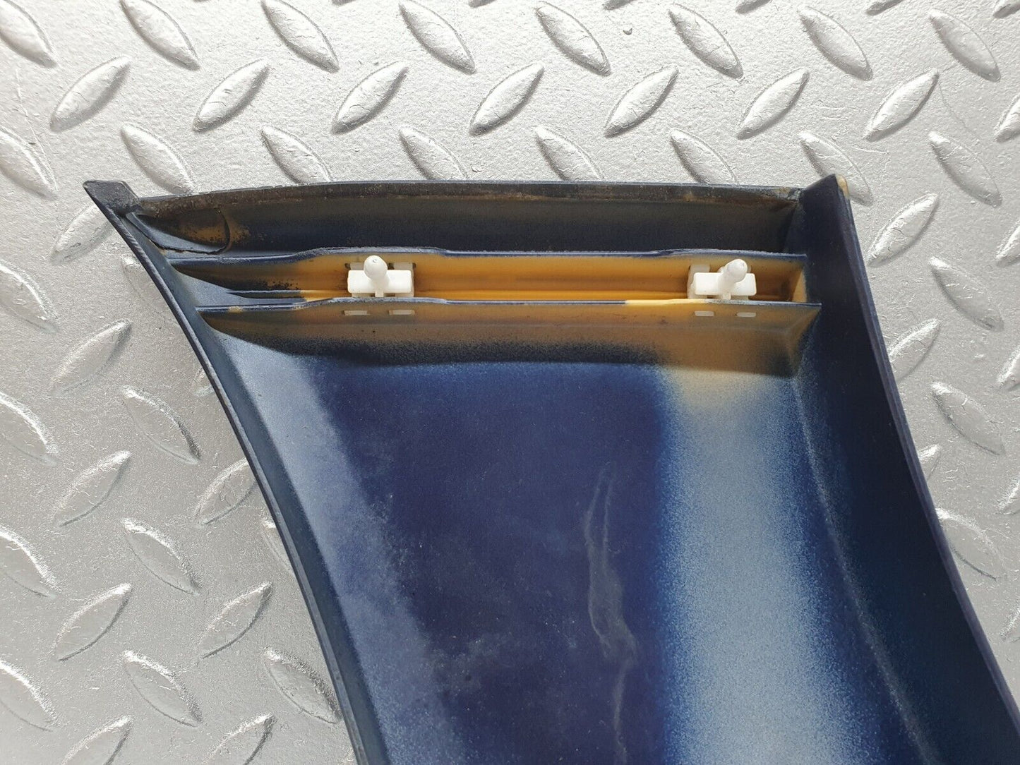 42292 Mercedes-Benz R129 320SL Coupe Rear Left Lower Moulding Trim 1296900540