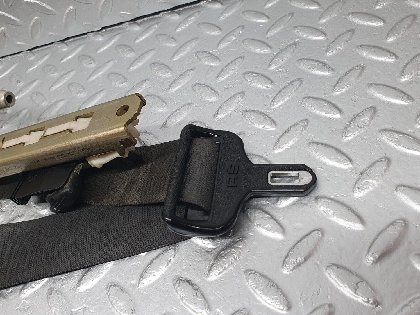 42803 Mercedes-Benz W201 190 Front Right Seat Belt With Buckle 2018606885 1248600269