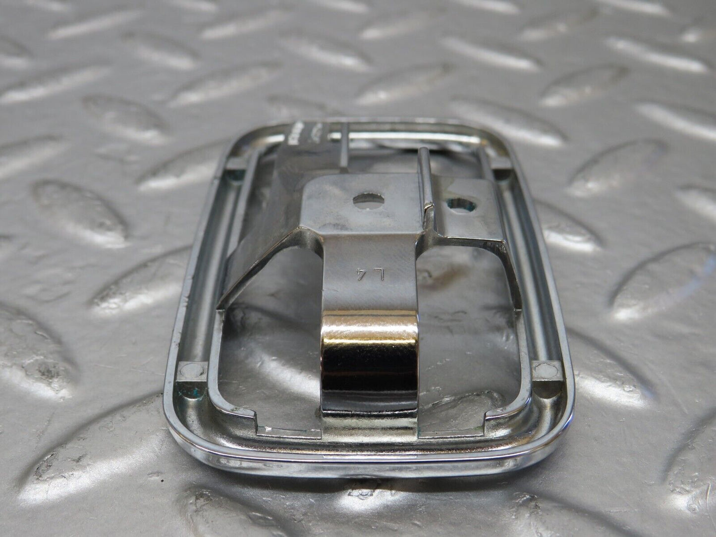 25573 Mercedes-Benz W123 200 Door Handle Surround Left 11676605111