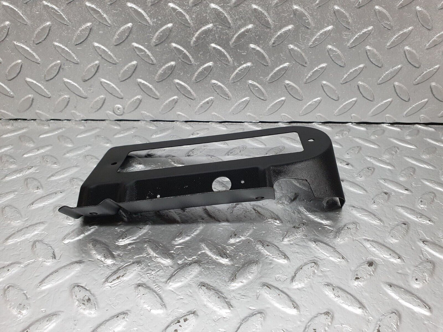 43465 Mercedes-Benz W108 280SE Fuse Box Holder Bracket