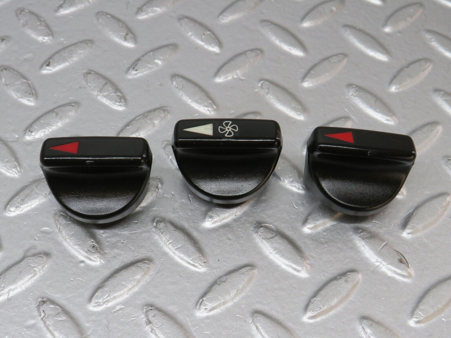 40573 Mercedes-Benz W123 300D Heater Control Knob Set