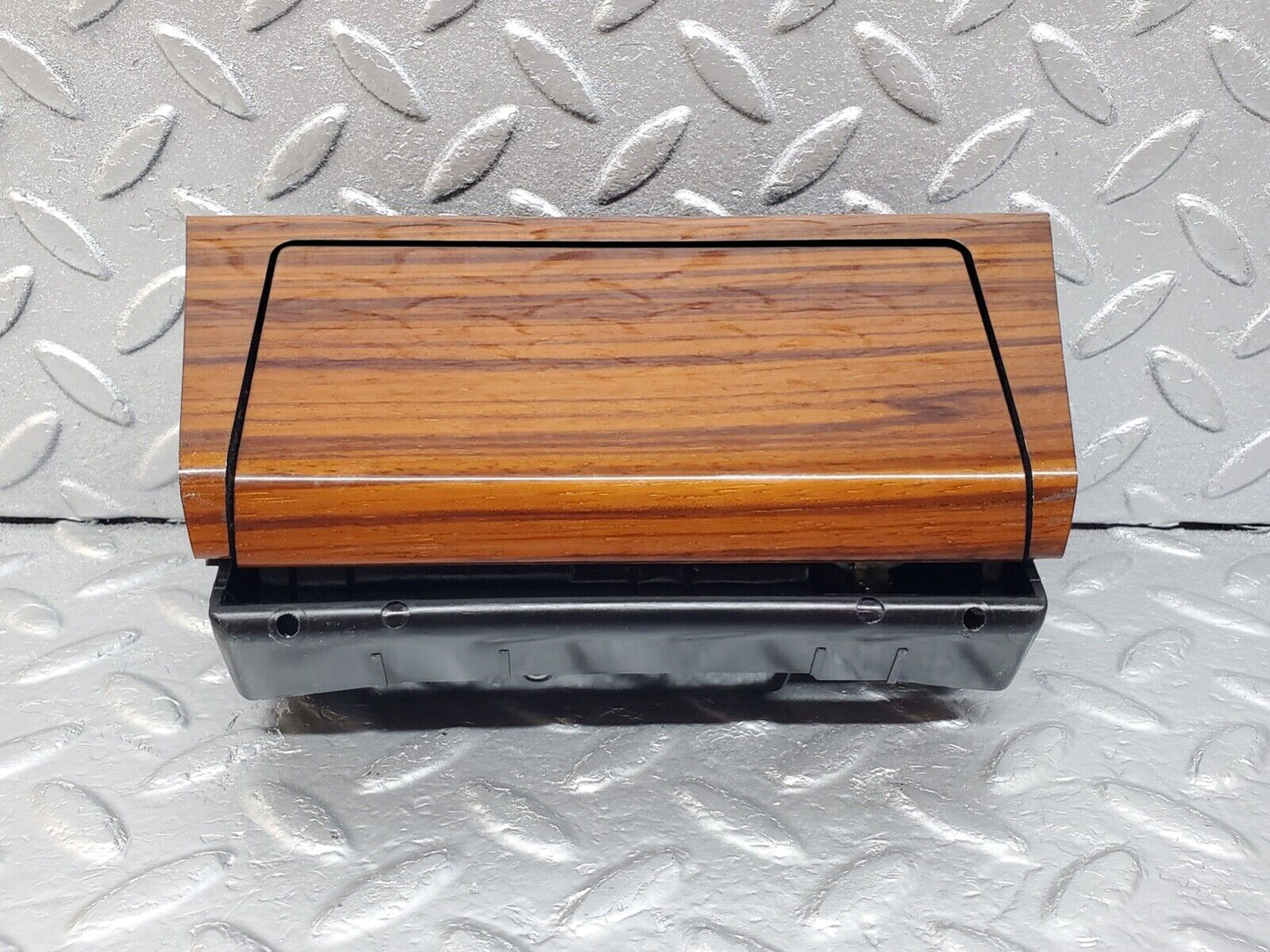 44657 Mercedes-Benz W124 220E Centre Console Ashtray Wood Finish