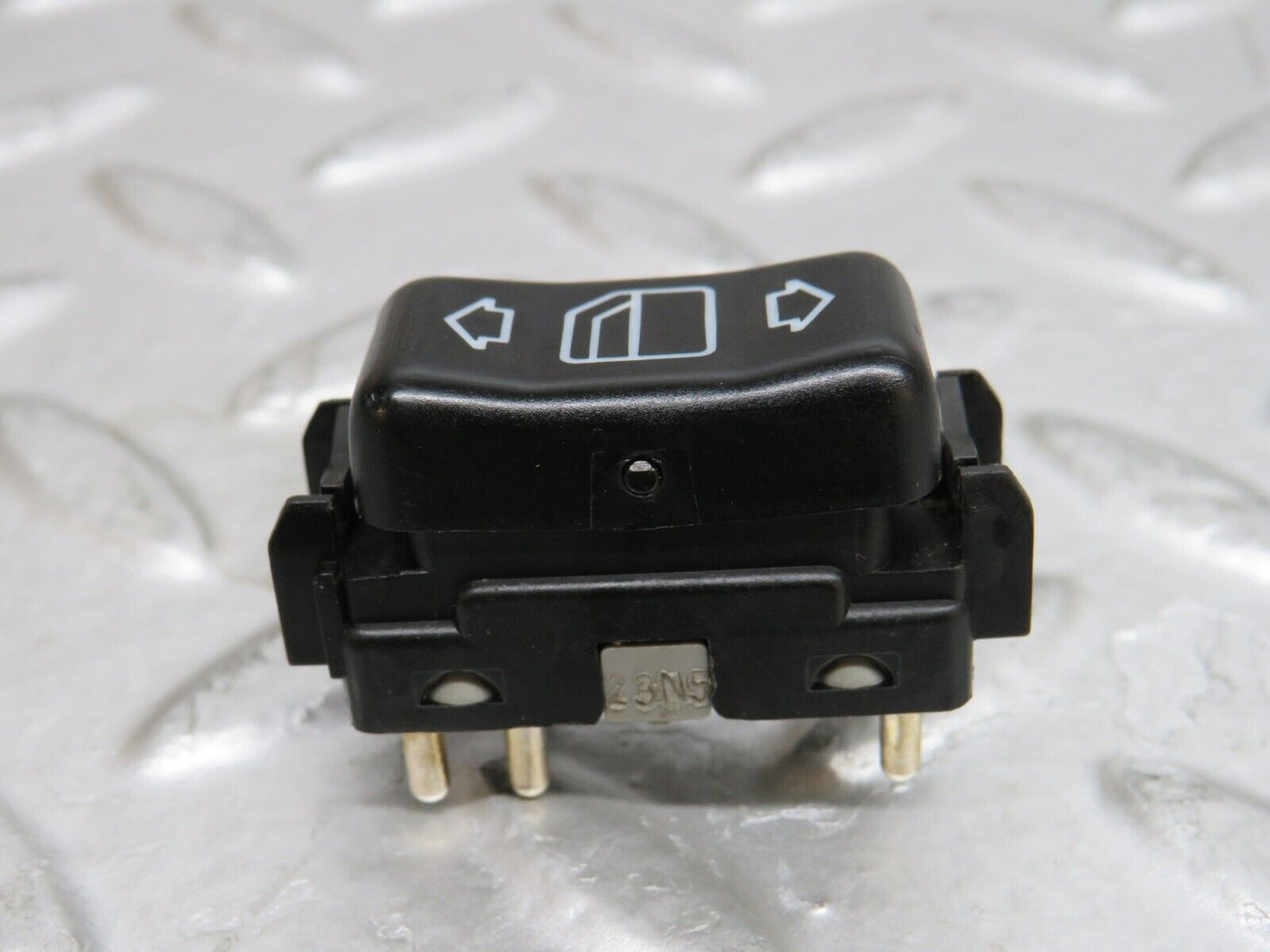 29188 Mercedes-Benz C124 320CE Coupe Right Electric Window Switch 1248209010