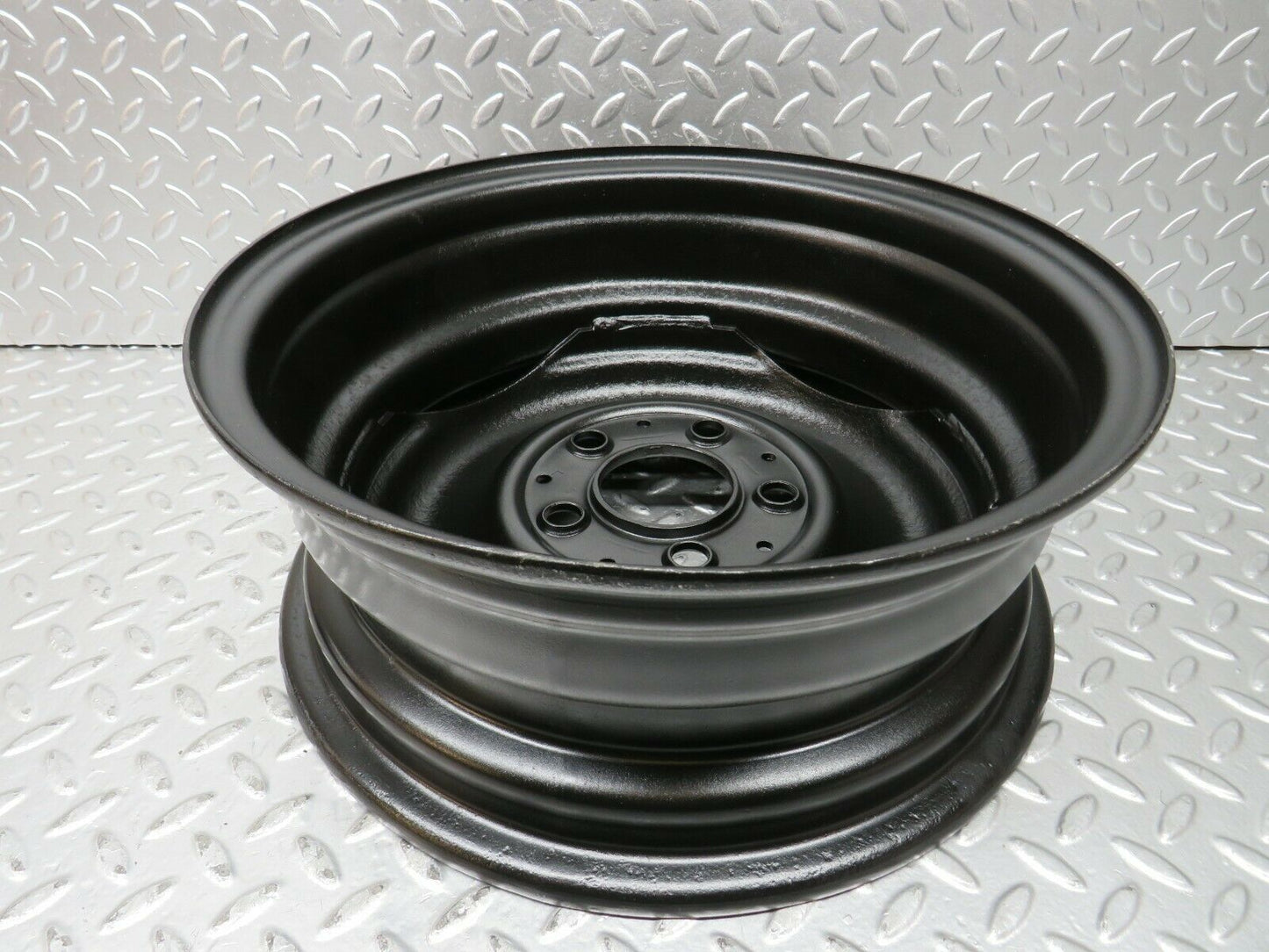 23690 Mercedes-Benz Steel Wheel 5.5Jx14H2 ET35 1154001302