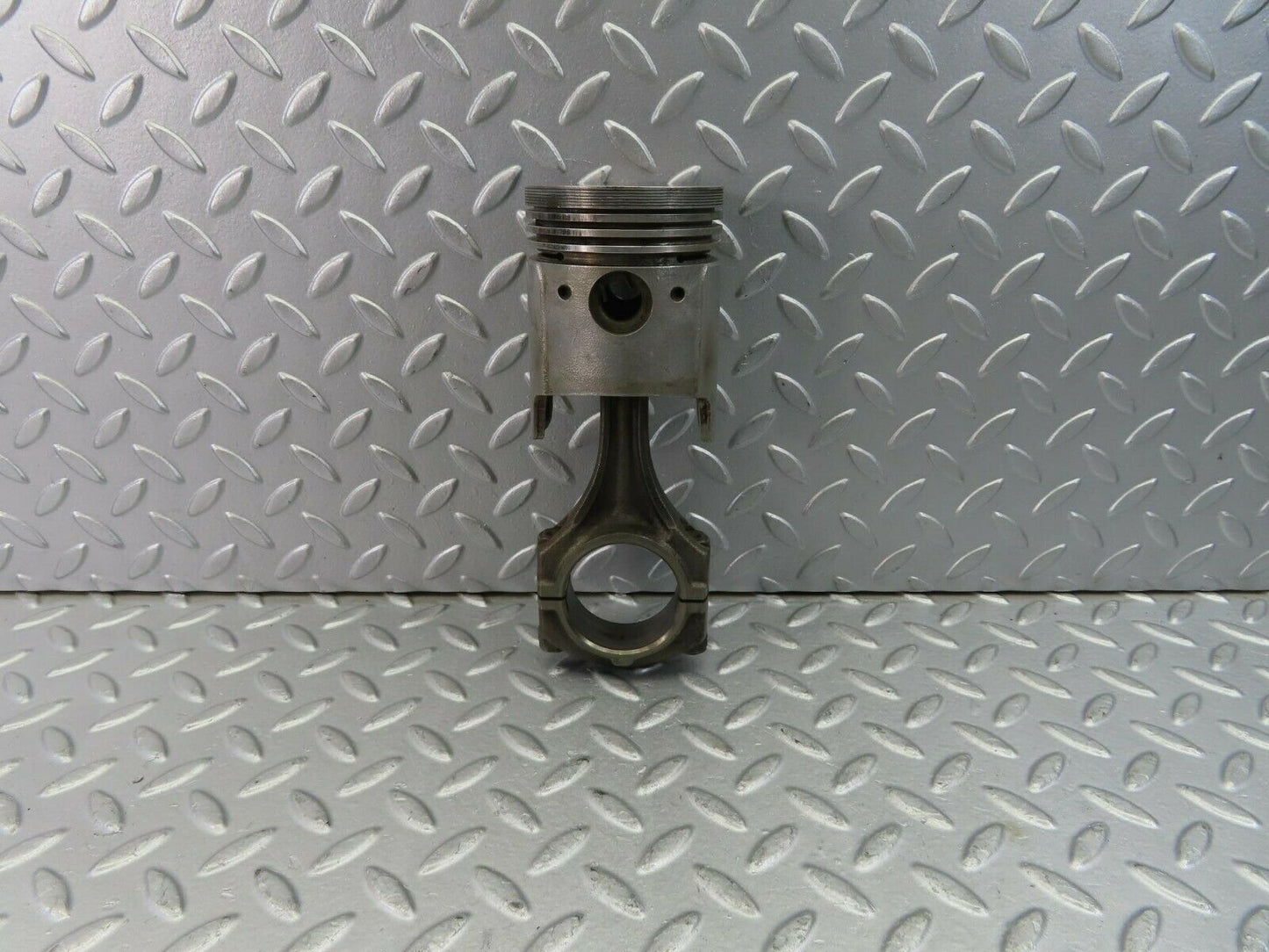 10204 Mercedes-Benz W111 220SE Piston With Connecting Rod 79.97 mm