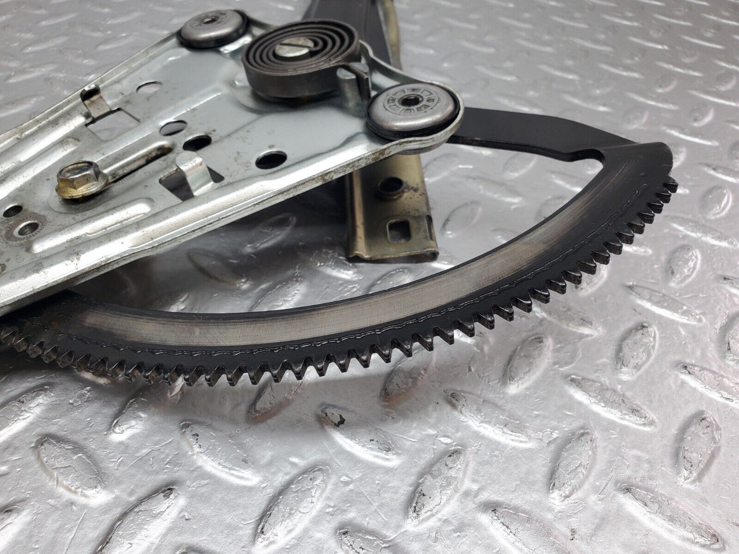 45245 Mercedes-Benz R129 300SL Coupe Power Window Regulator Right Side