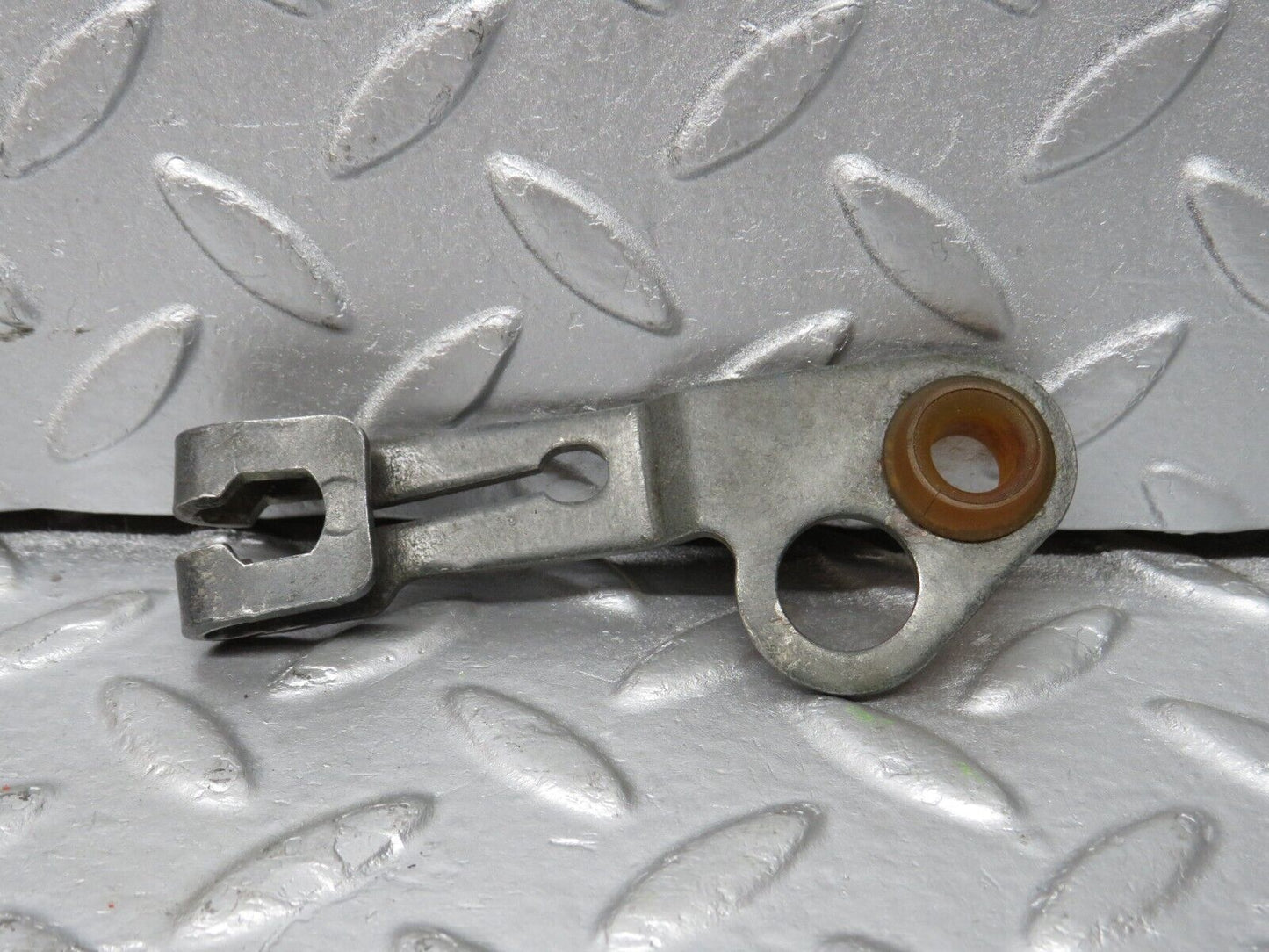 39707 Mercedes-Benz R129 320SL Coupe Automatic Gearbox Linkage Bracket