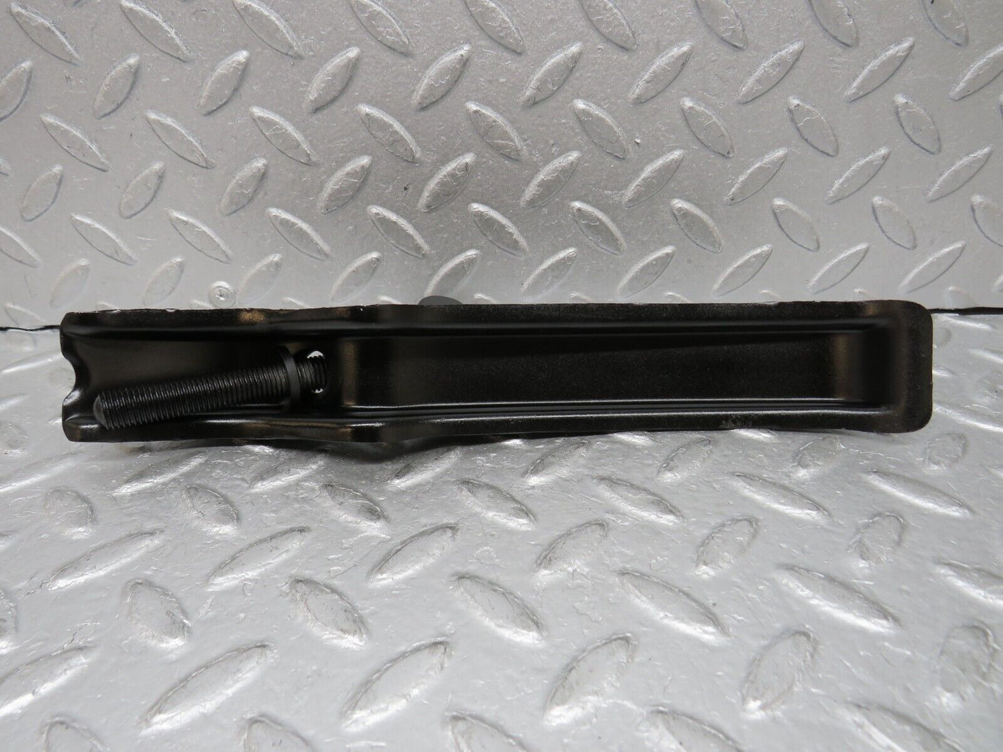 37488 Mercedes-Benz W109 300SEL Spare Wheel Holder