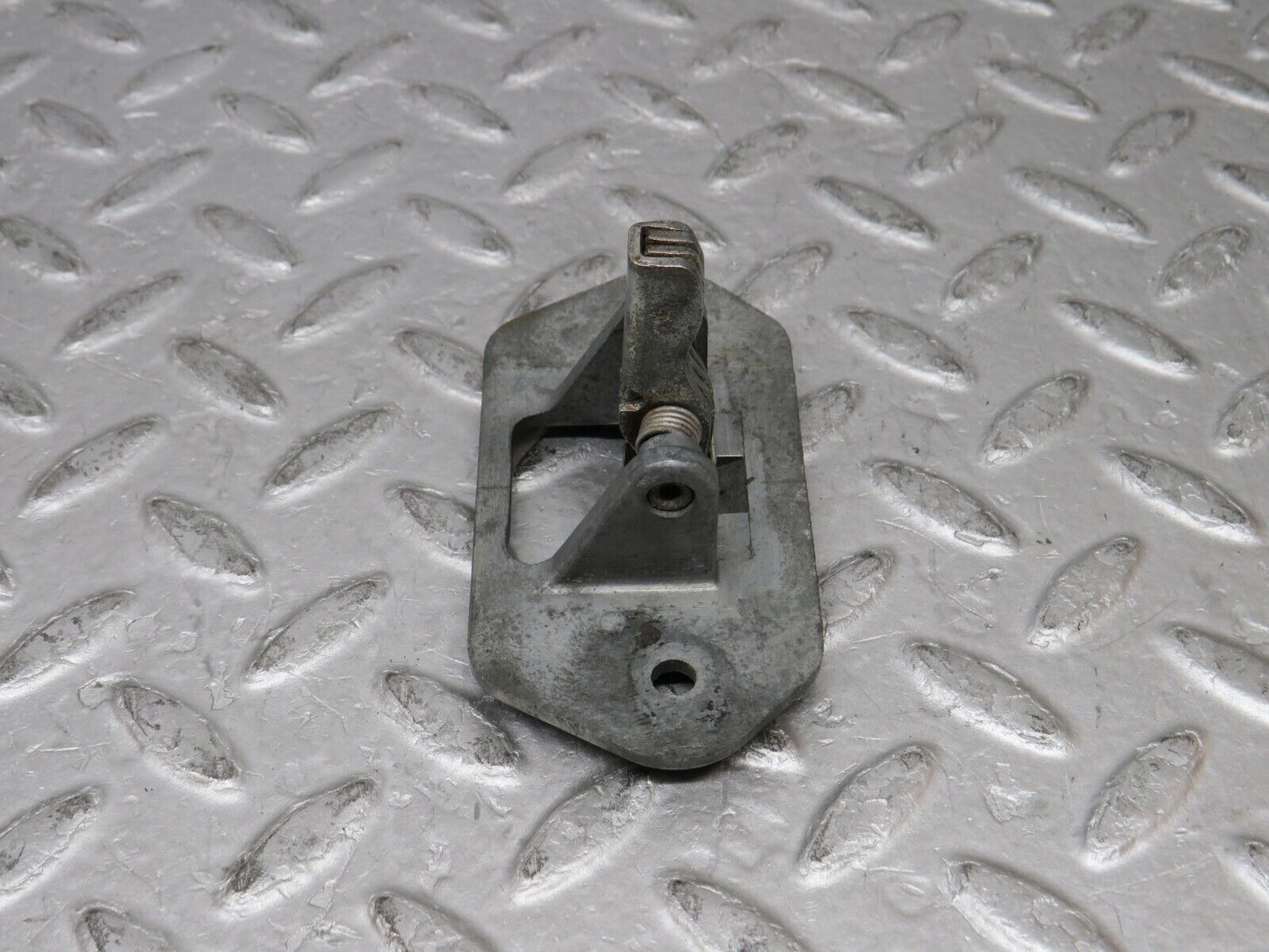 37320 Mercedes-Benz W109 300SEL Trunk Lock Latch