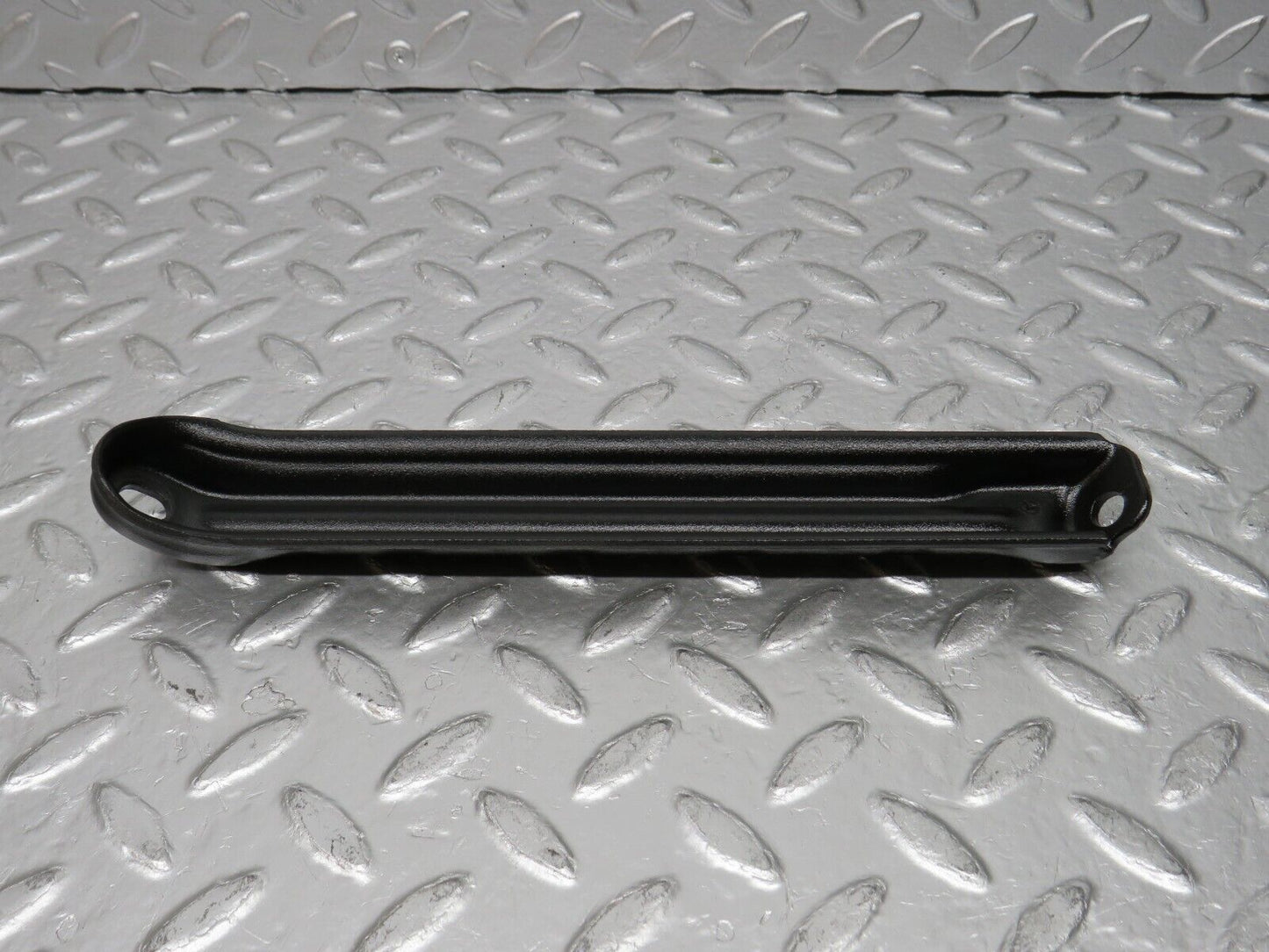 30962 Mercedes-Benz W124 230E Air Intake Manifold Bracket