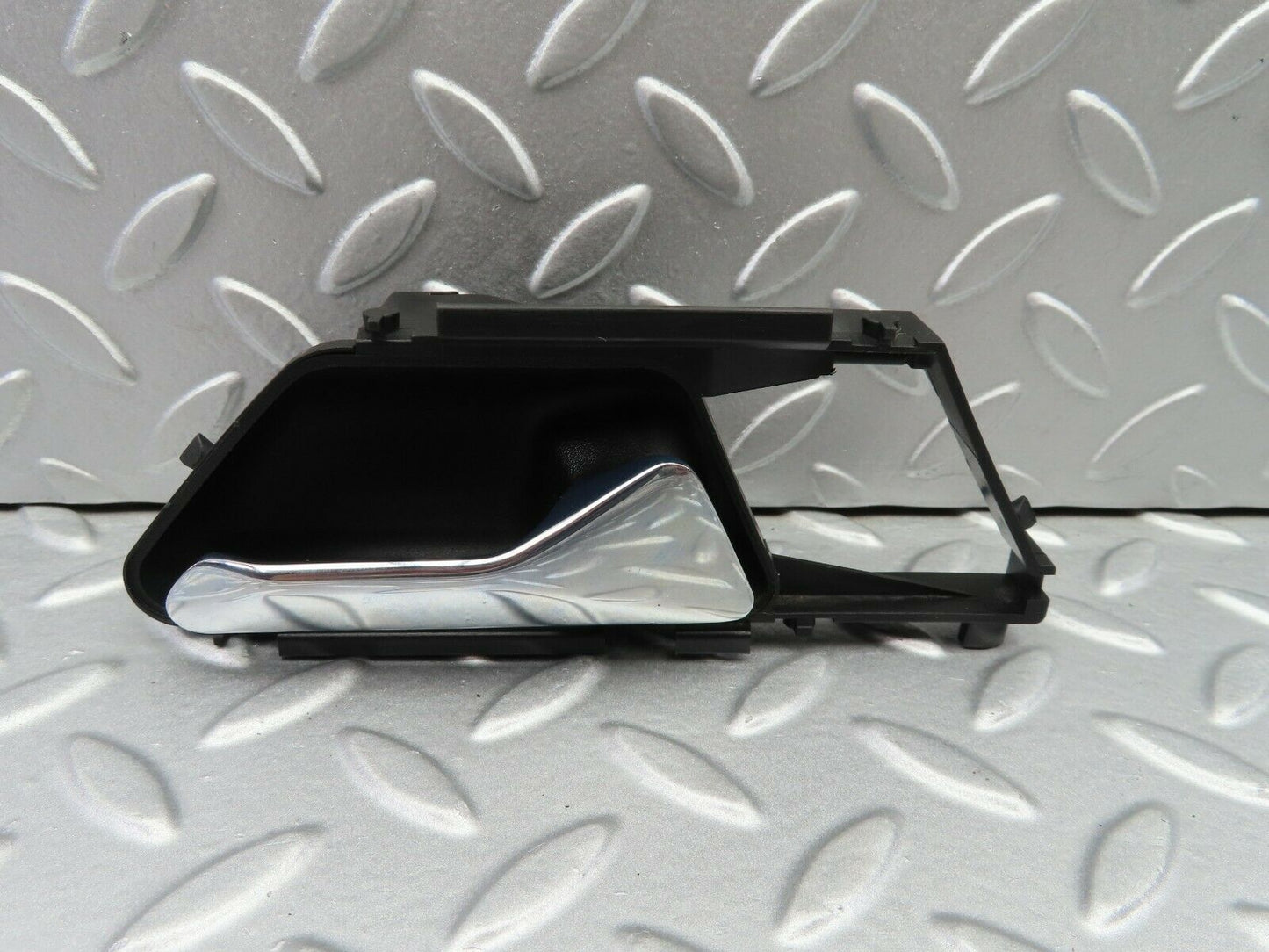 6447 Mercedes-Benz S124 E220 Wagon Interior Door Handle Right Side 1247600261