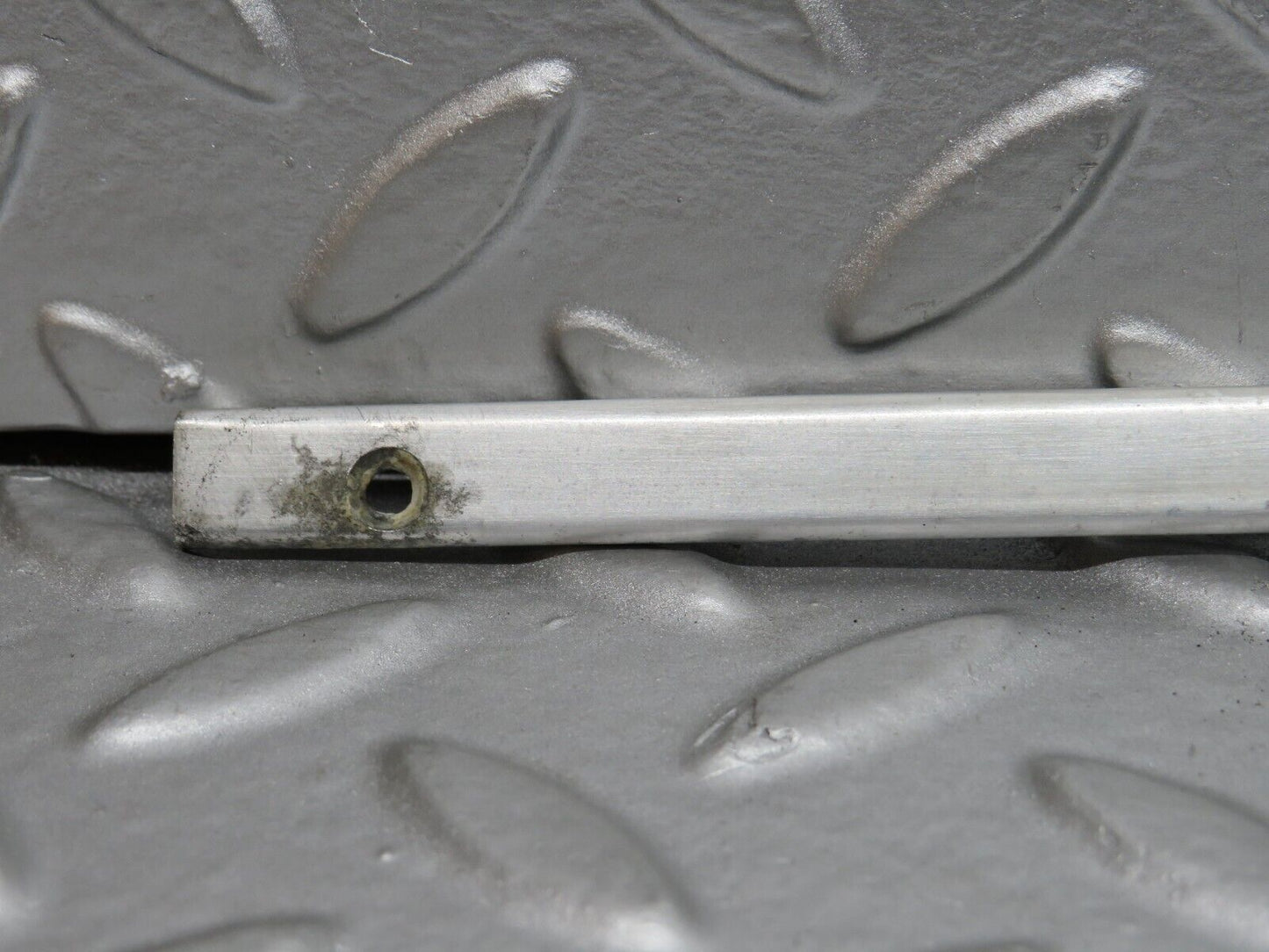 32116 Mercedes-Benz W123 230E Sunroof Chrome Trim