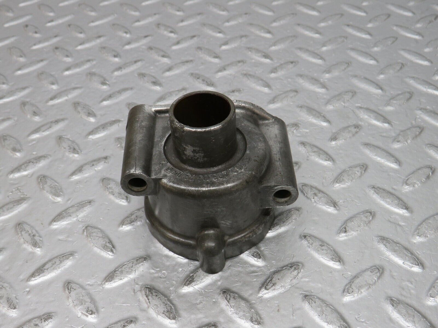 31791 Mercedes-Benz W201 190LE 1.8L Thermostat Housing 1022030373