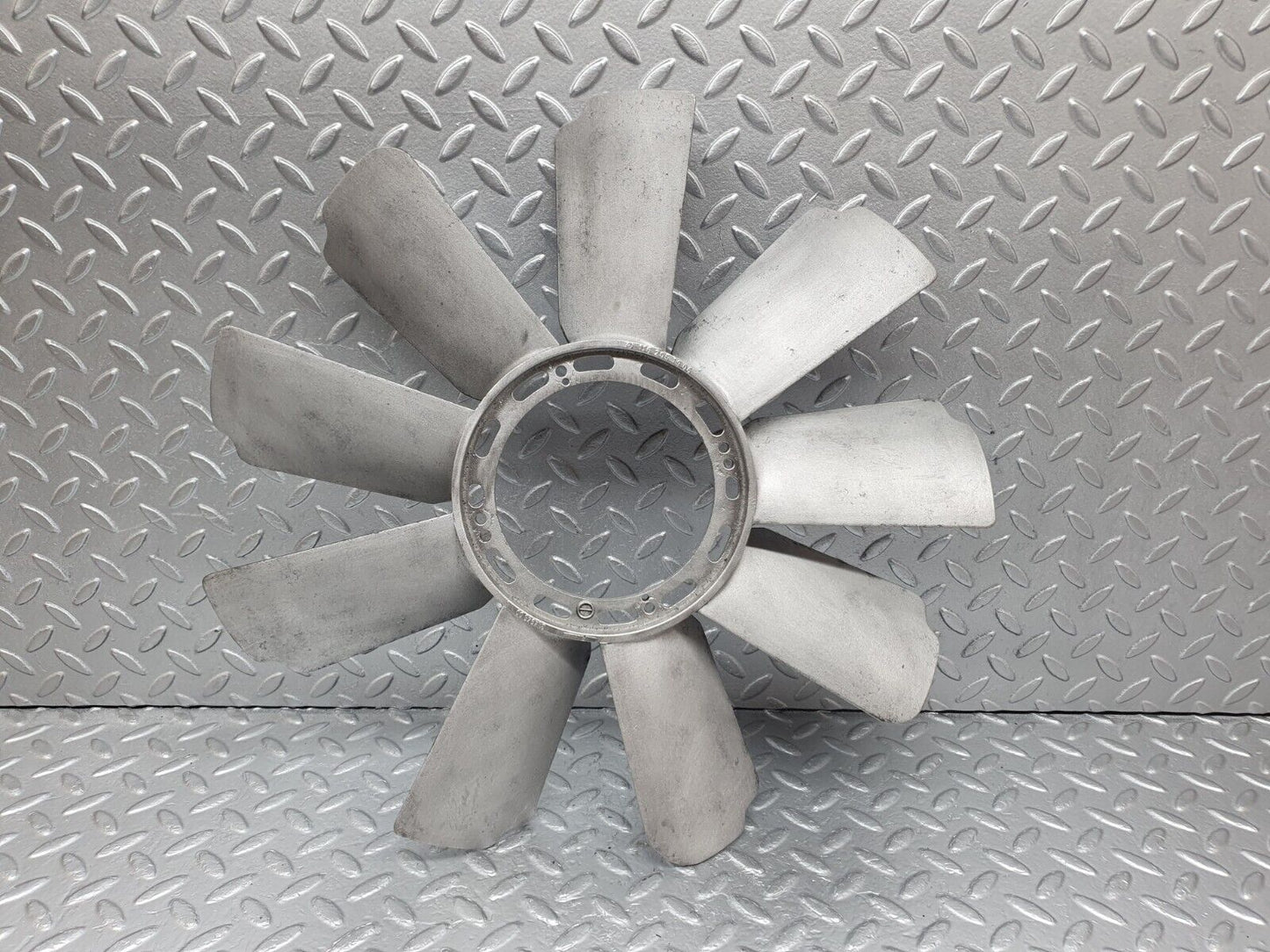 43603 Mercedes-Benz C126 380SEC Coupe Engine Cooling Fan 1162051906