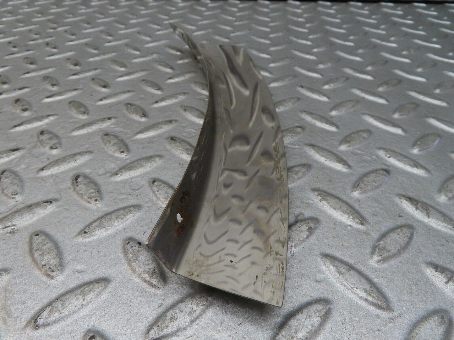 17681 Mercedes-Benz W116 450SEL Rear Left Wheel Arch Lower Chrome Trim