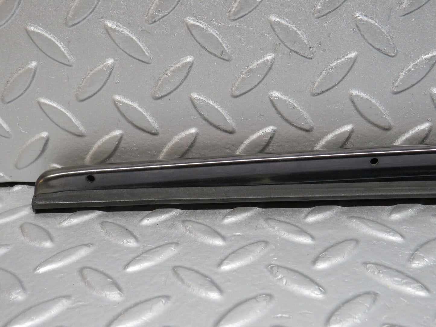 38520 Mercedes-Benz R129 280SL Coupe Trunk Lid Handle Trim 1297580396