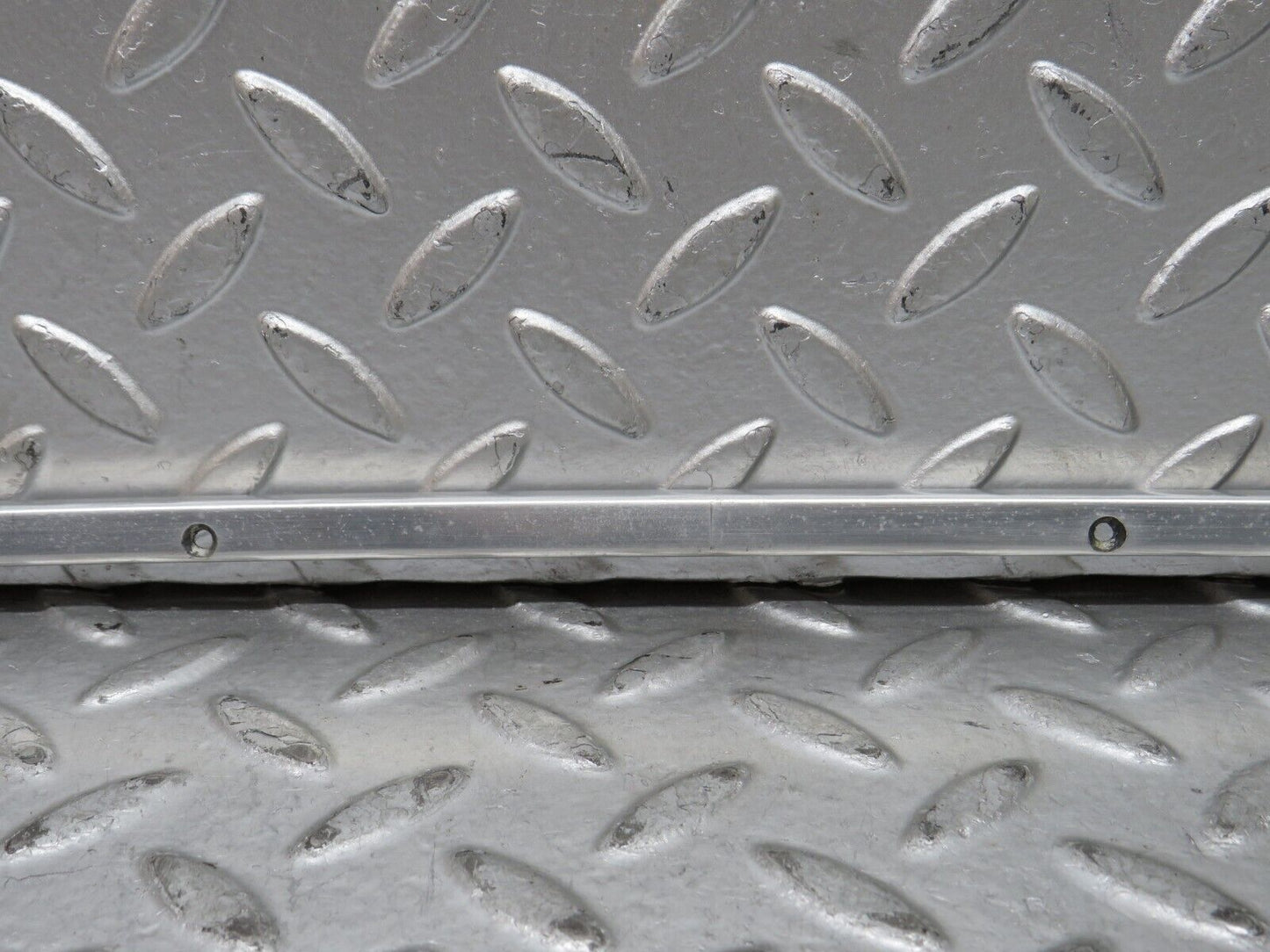 28881 Mercedes-Benz W123 230E Sunroof Chrome Trim