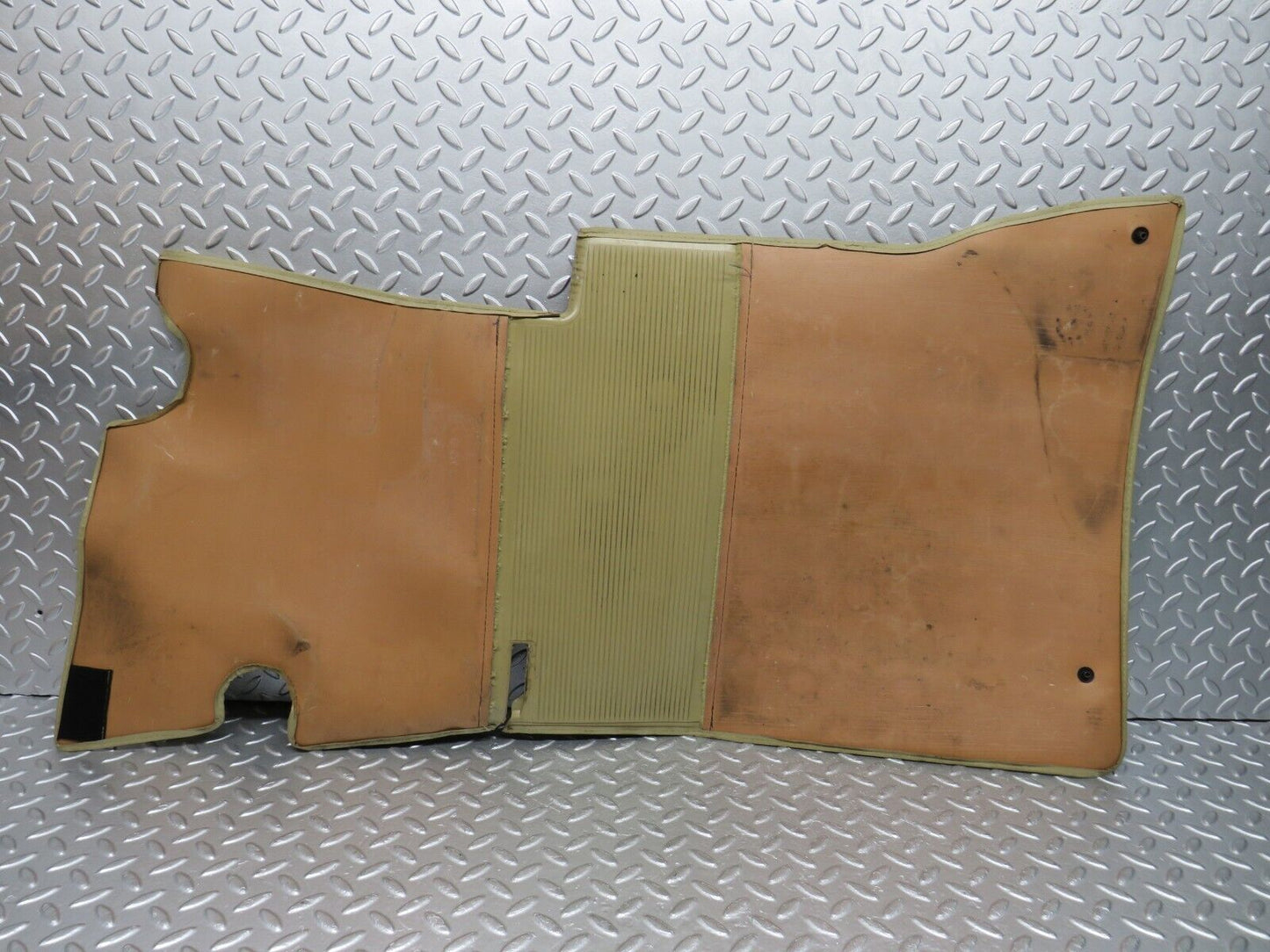 29233 Mercedes-Benz W124 230E Front Right Floor Carpet 1246840130