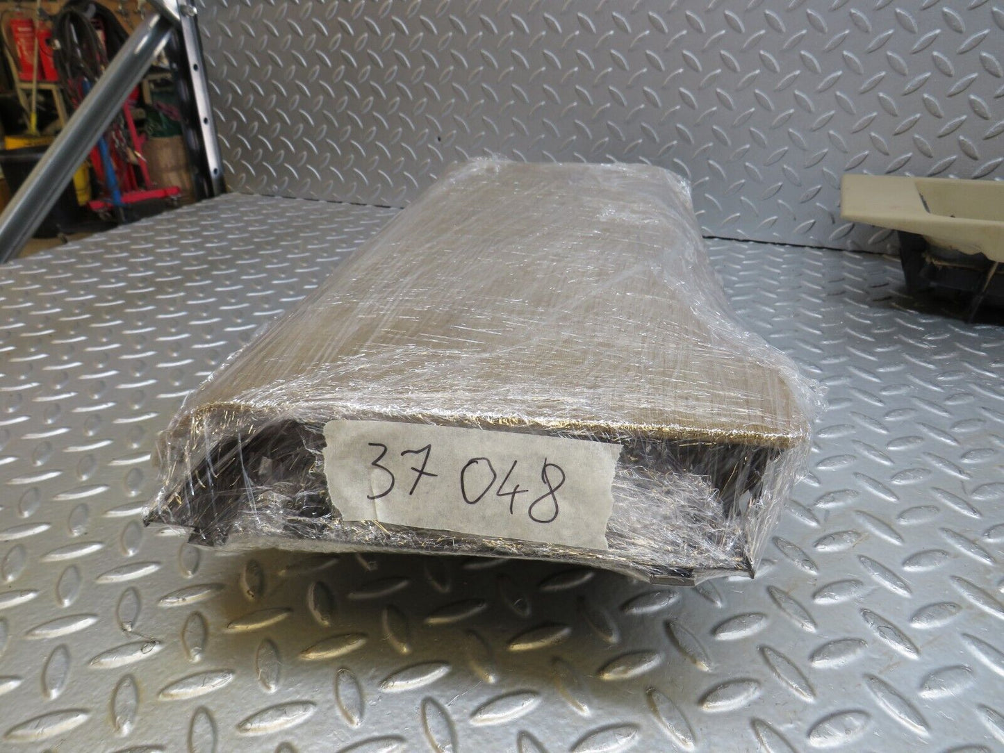 37048 Mercedes-Benz C126 420SEC Coupe Rear Left Parcel Shelf Storage 1268430107