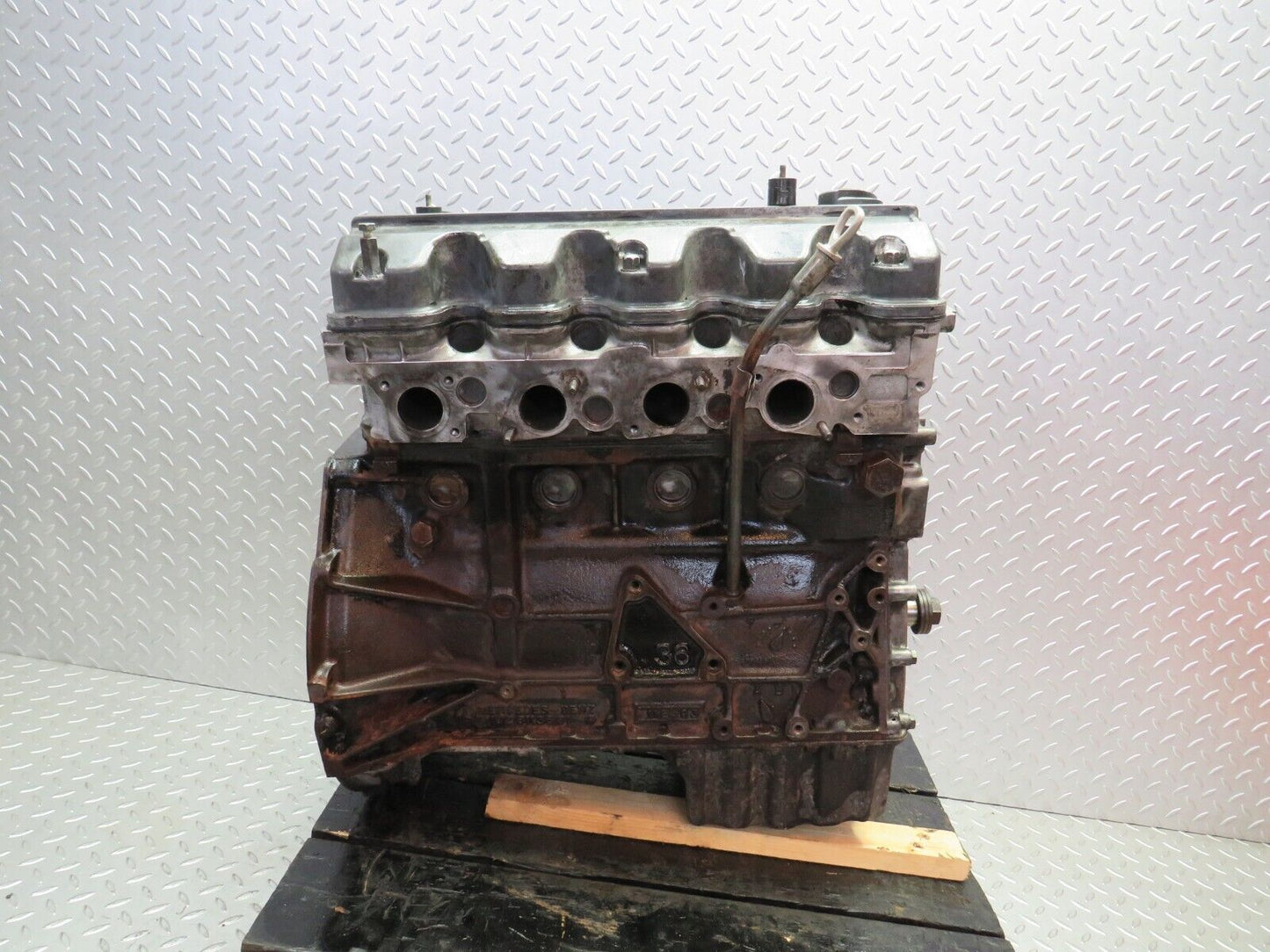31901 Mercedes-Benz W201 190LE 1.8L Complete Engine 1020113601 M102.910