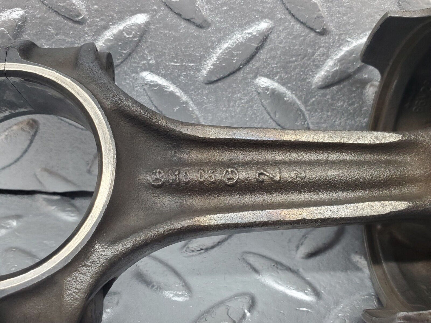 44298 Mercedes-Benz W123 280E Piston With Connecting Rod 85.985Mm 11005