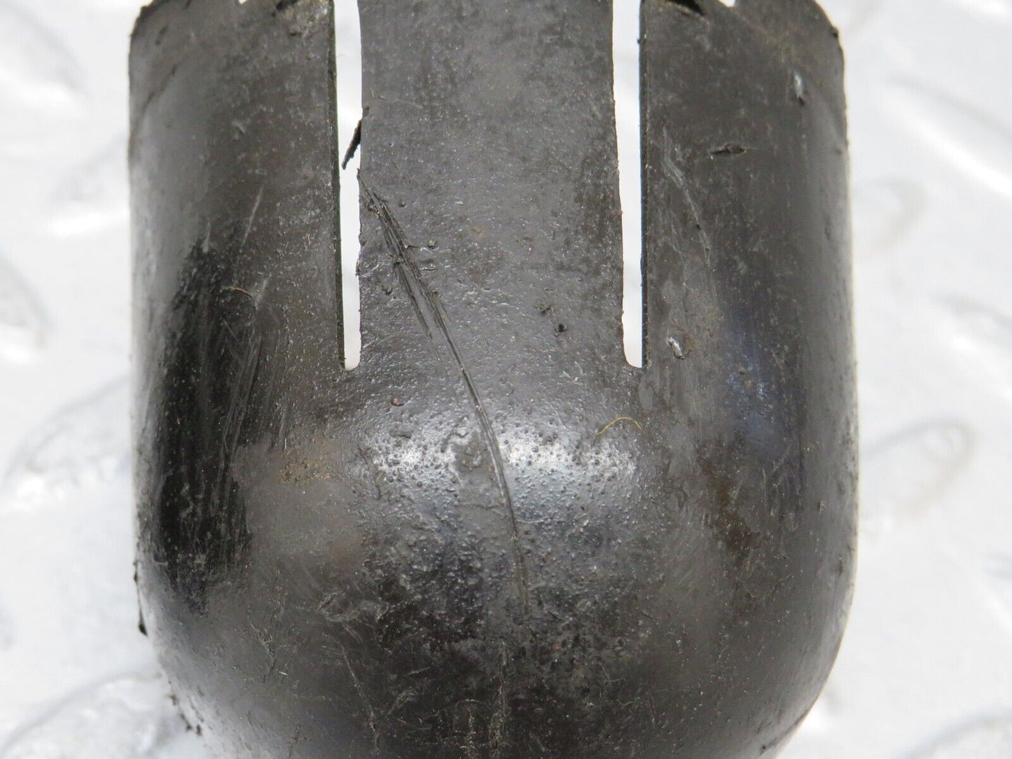 35754 Mercedes-Benz W108 Rear Shock Absorber Top Plastic Cap 2x