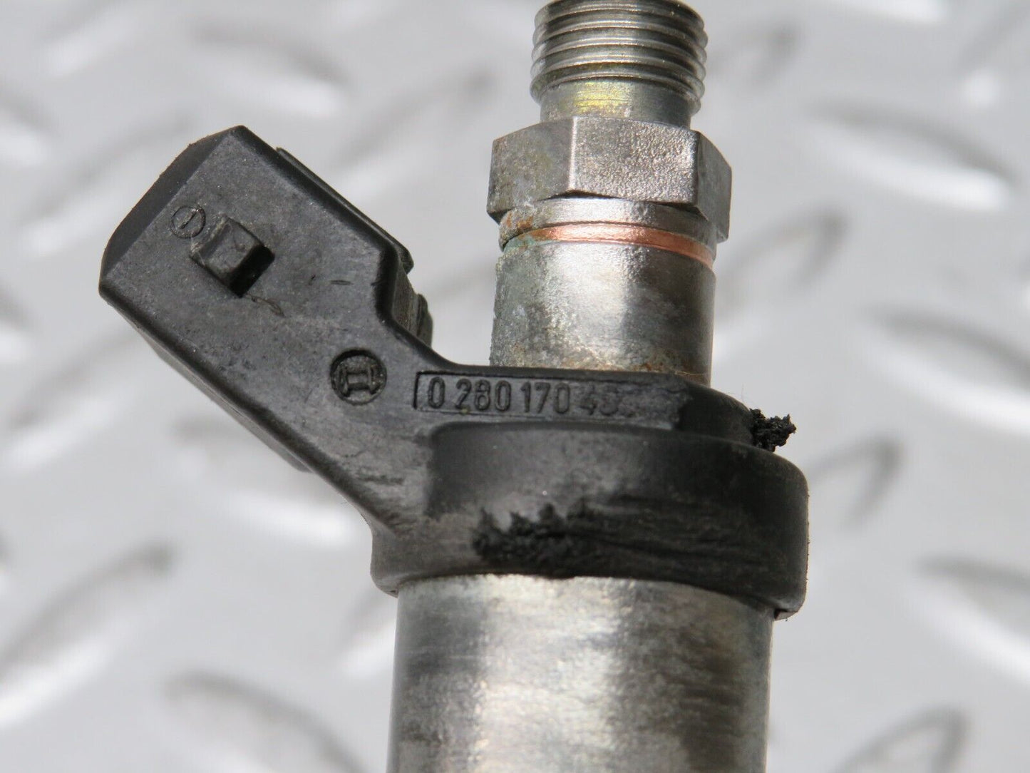 29866 Mercedes-Benz W123 230E Cold Start Valve Bosch 0280170403