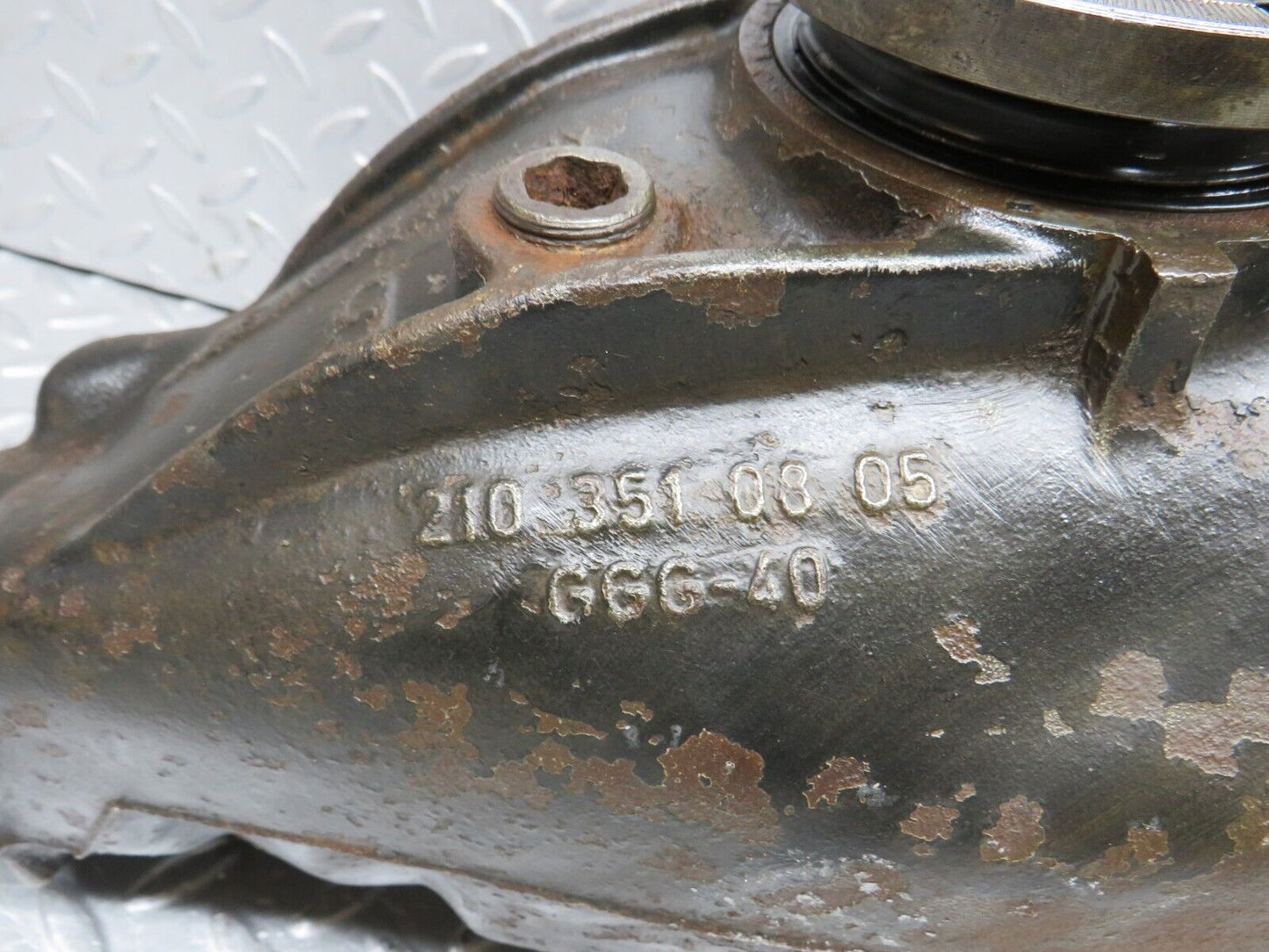 39674 Mercedes-Benz R129 320SL Coupe Rear Differential Ratio 3.67 2103510805