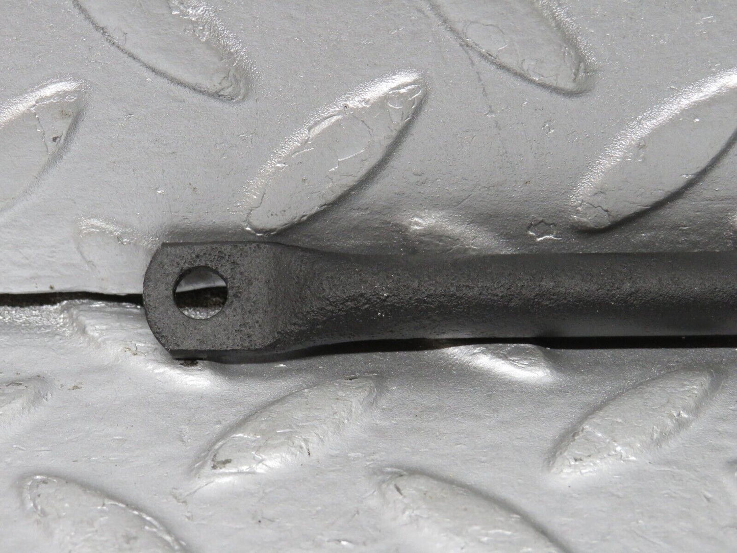 40515 Mercedes-Benz W110 230 Air Intake Manifold Support Bracket