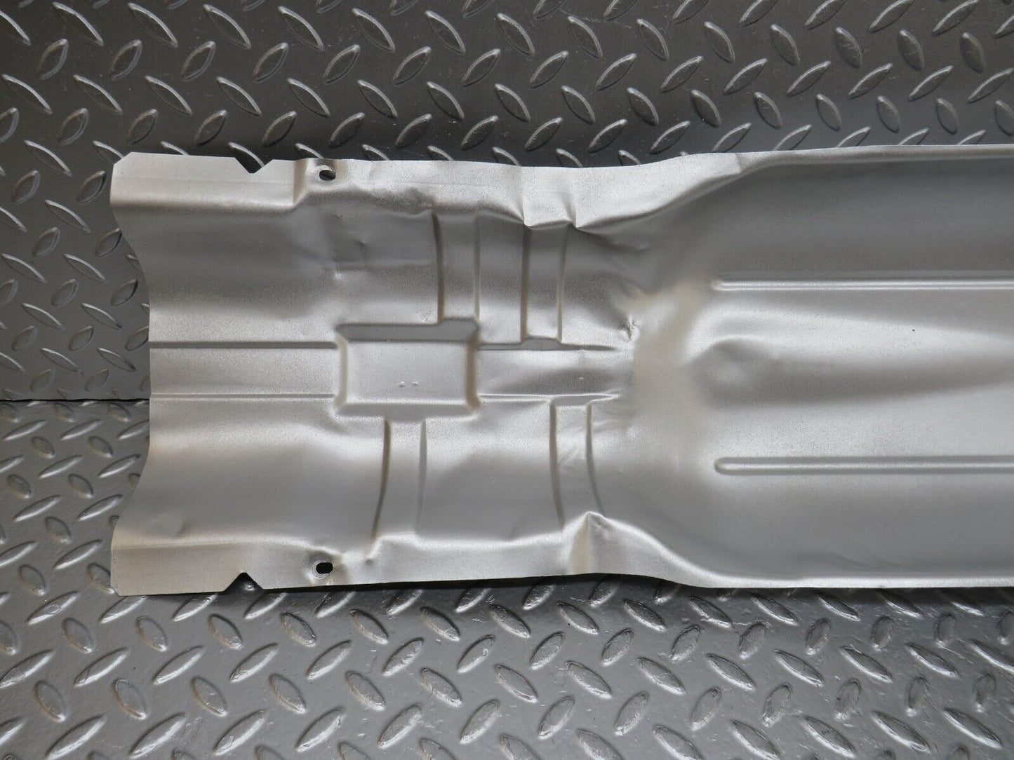32522 Mercedes-Benz S124 300TE Wagon Exhaust Heat Shield