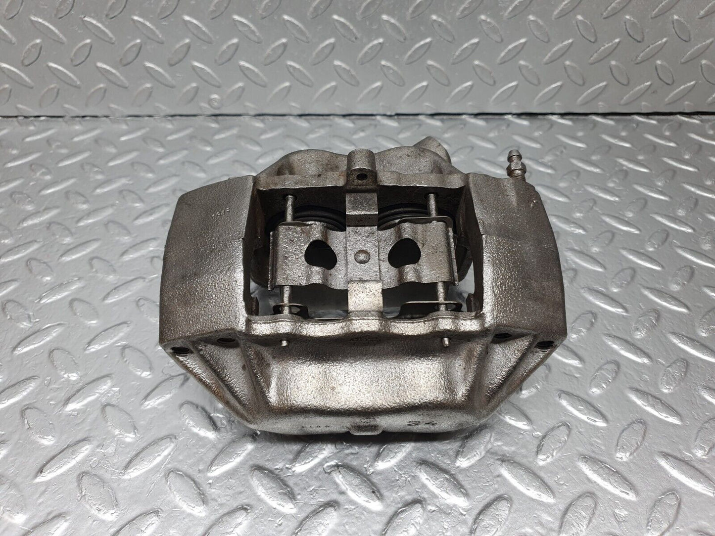 42562 Mercedes-Benz R129 320SL Coupe Front Right Brake Caliper Ate 36