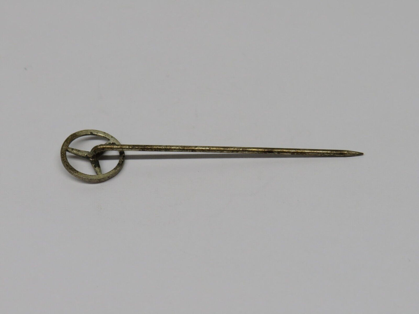 37497 Mercedes-Benz Vintage Lapel Pin Badge