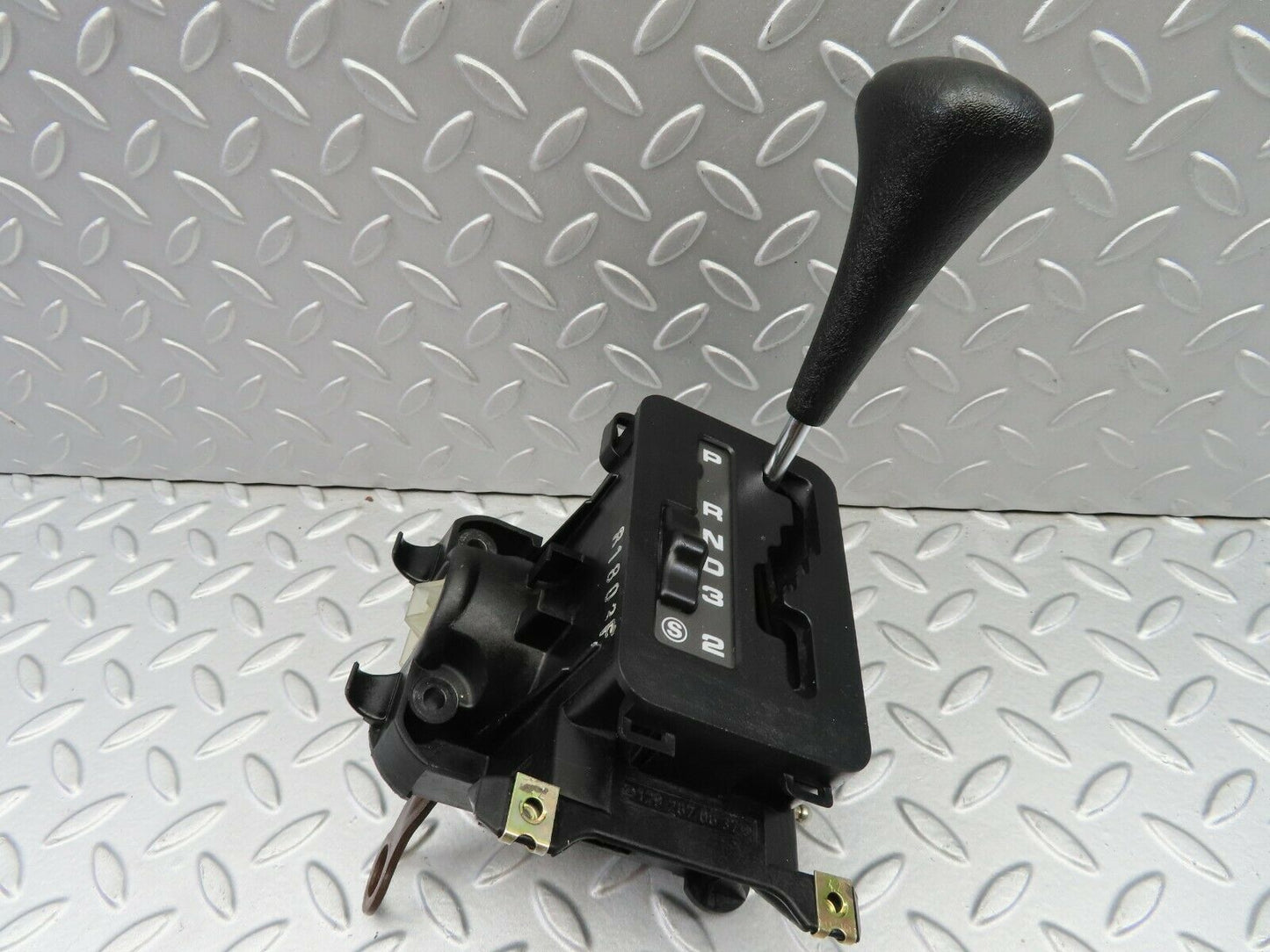 6708 Mercedes-Benz S124 E220 Wagon Automatic Gear Selector 1292670637