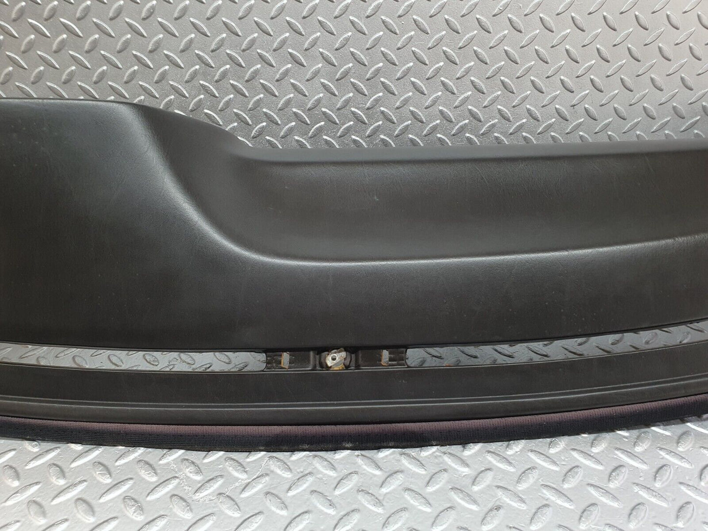 43733 Mercedes-Benz C126 380SEC Coupe Dashboard Black