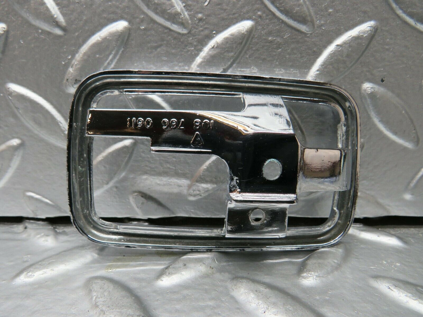 22979 Mercedes-Benz C123 230CE Chrome Frame For Door Opener Right 1087660611