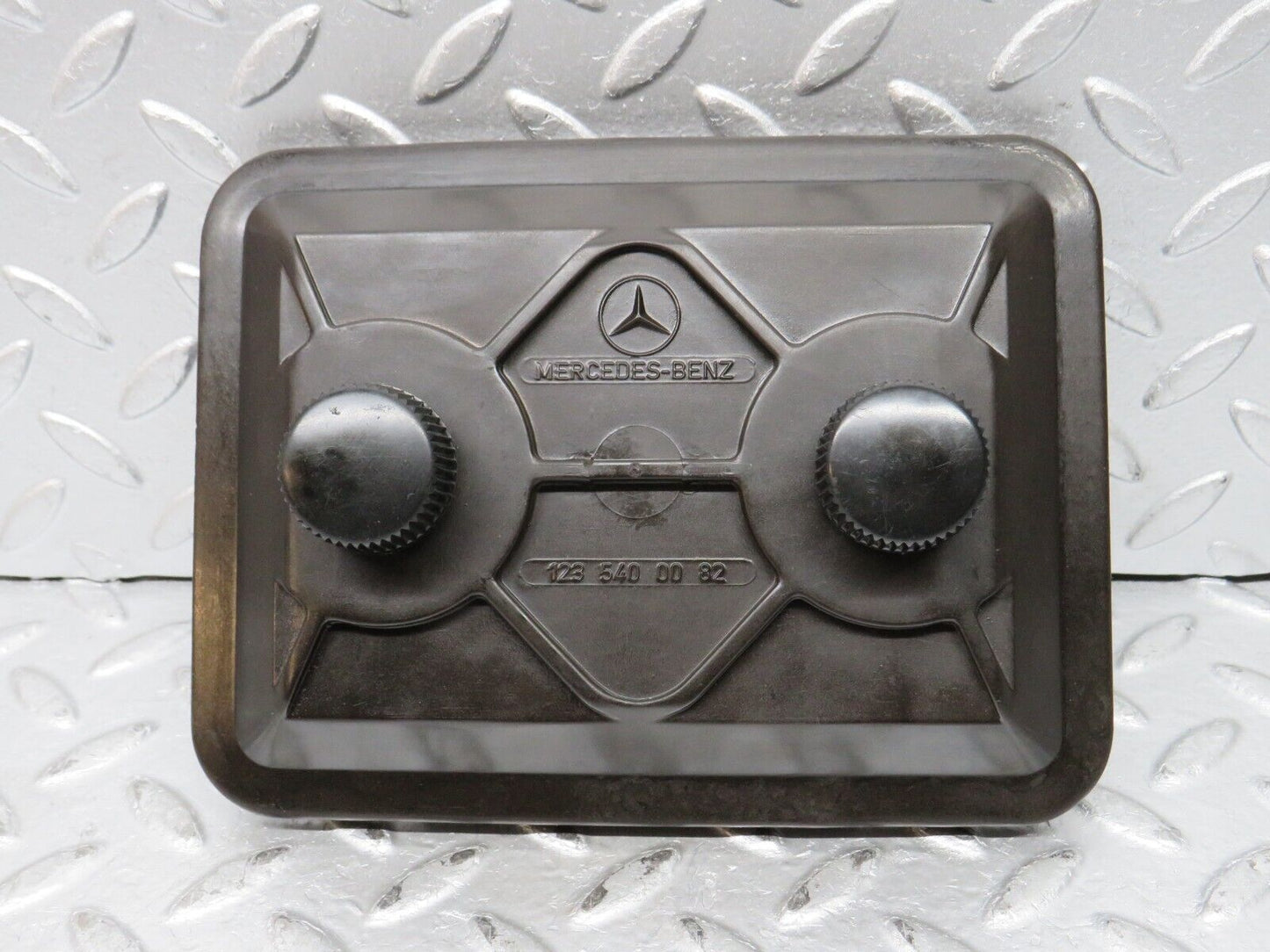 31998 Mercedes-Benz W123 230E Fuse Box Cover Lid 1235400082