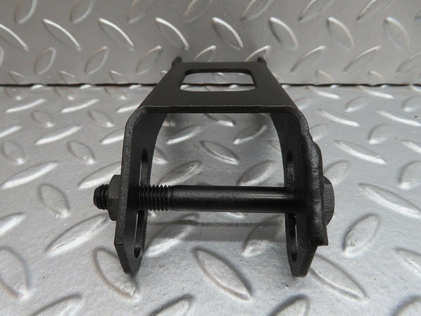 13716 Mercedes-Benz R107 450SL Alternator Generator Bracket