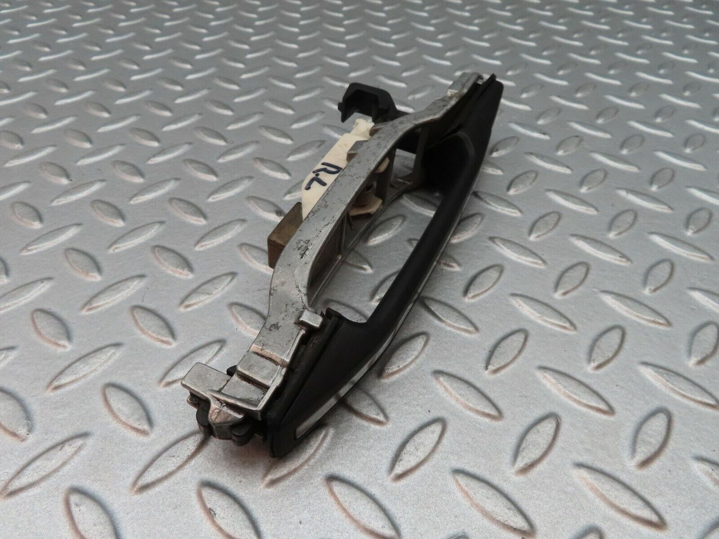 5266 Mercedes-Benz W124 230E Exterior Door Handle Rear Left