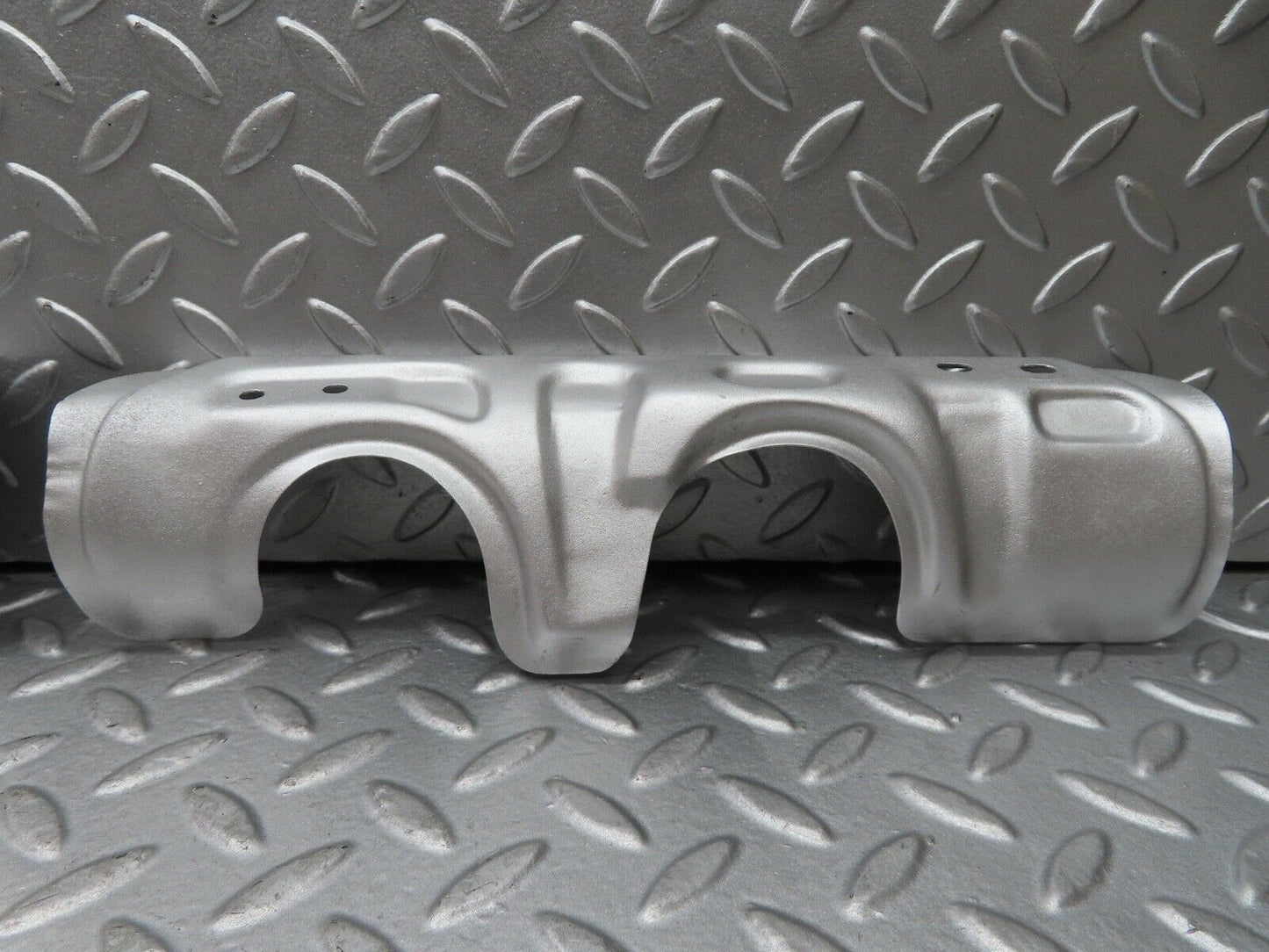 17785 Mercedes-Benz W116 450SEL Exhaust Manifold Heat Shield