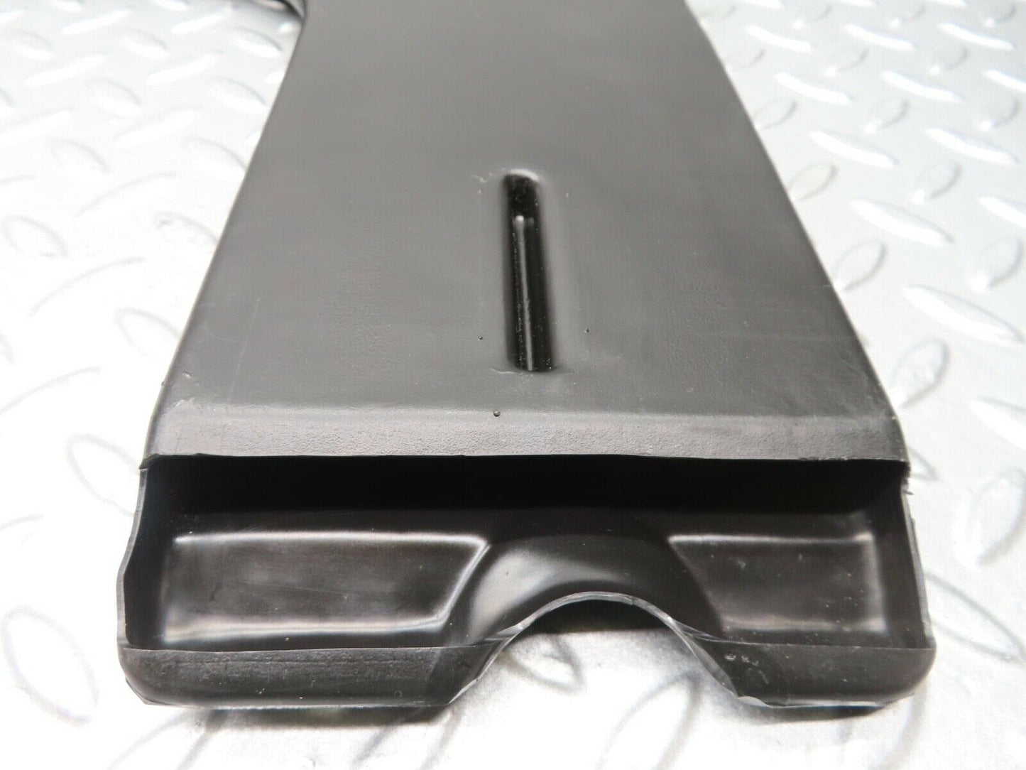 14441 Mercedes-Benz W116 350SE Ventilation Air Duct Left Side 1168310946