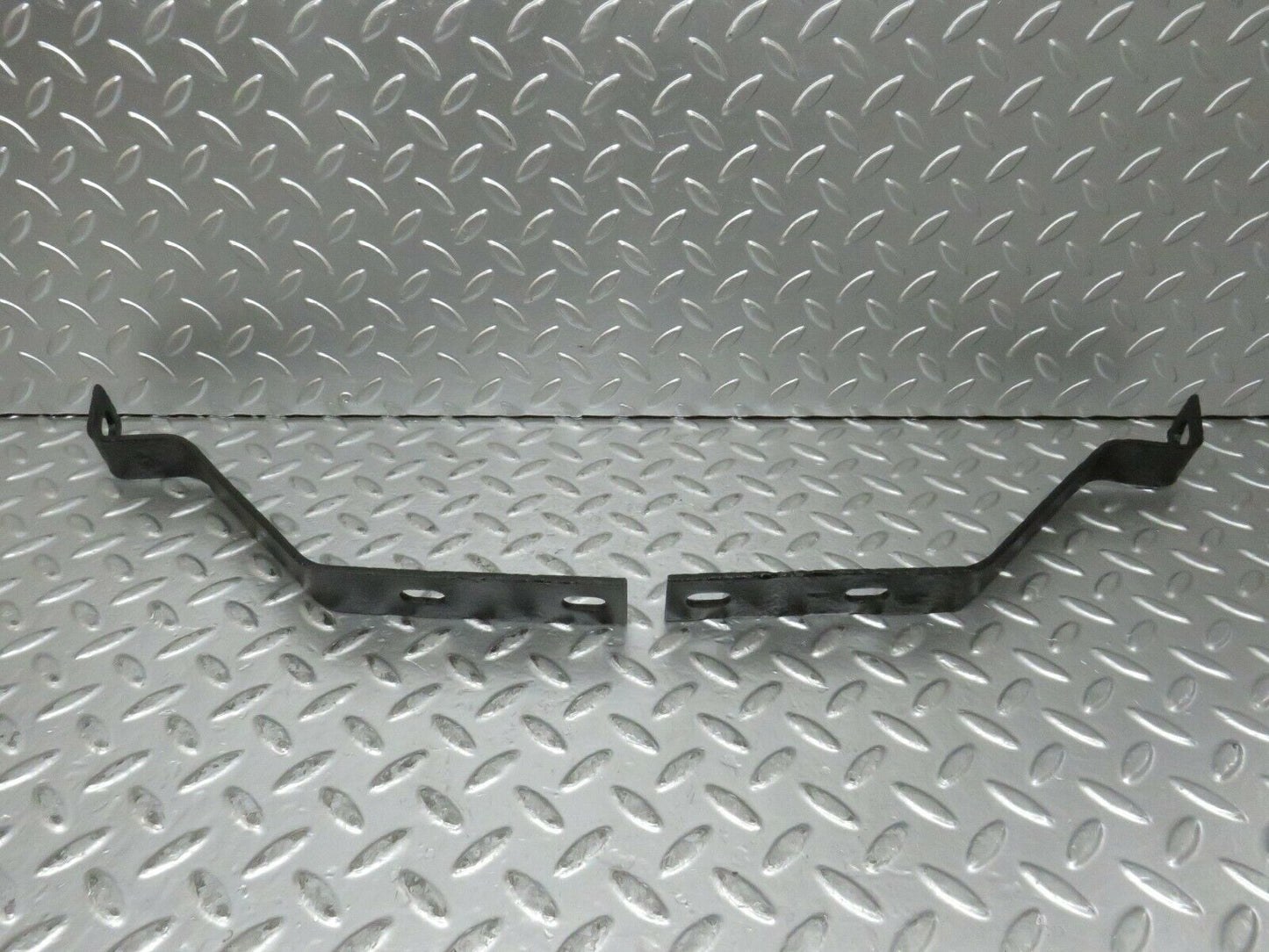 23823 Mercedes-Benz C107 450SLC Coupe Front Bumper Bracket Pair